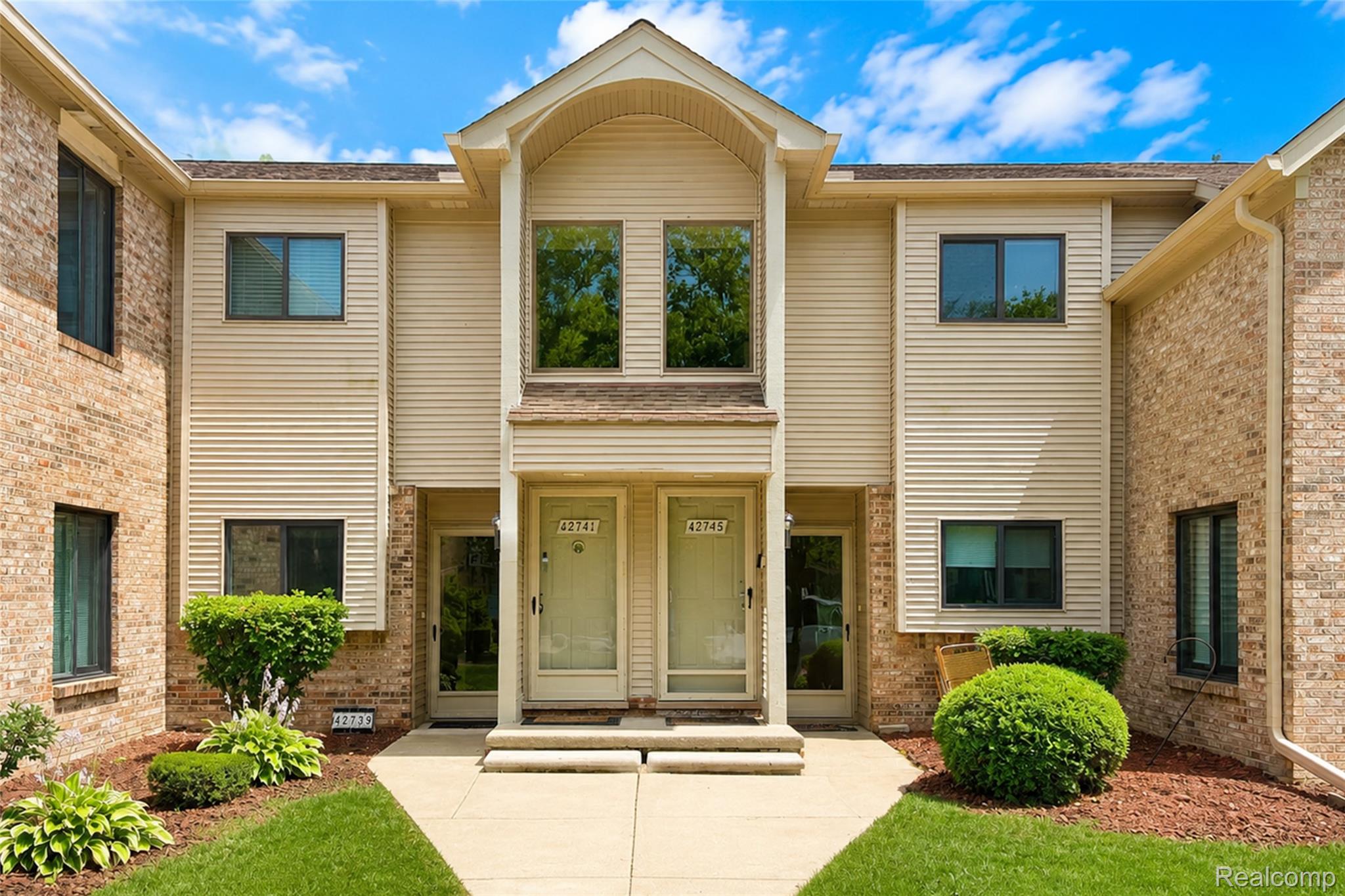 42739, Lilley Pointe, Canton, Michigan, 48187