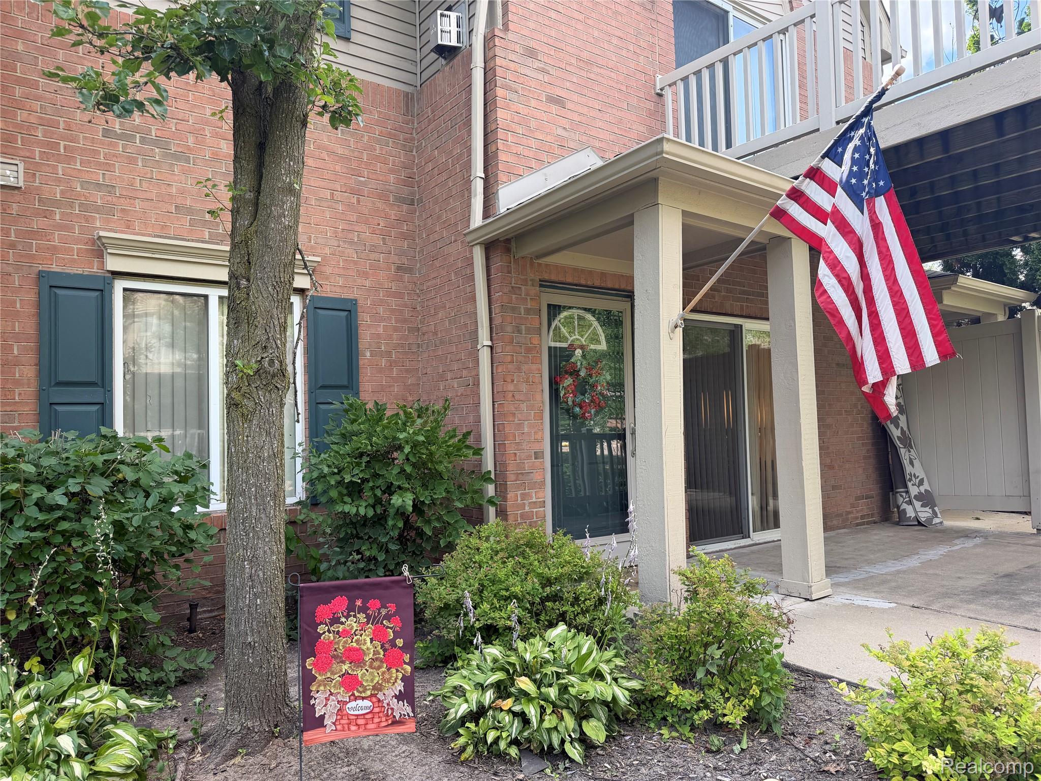 276, Marigold, #18, Westland, Michigan, 48185