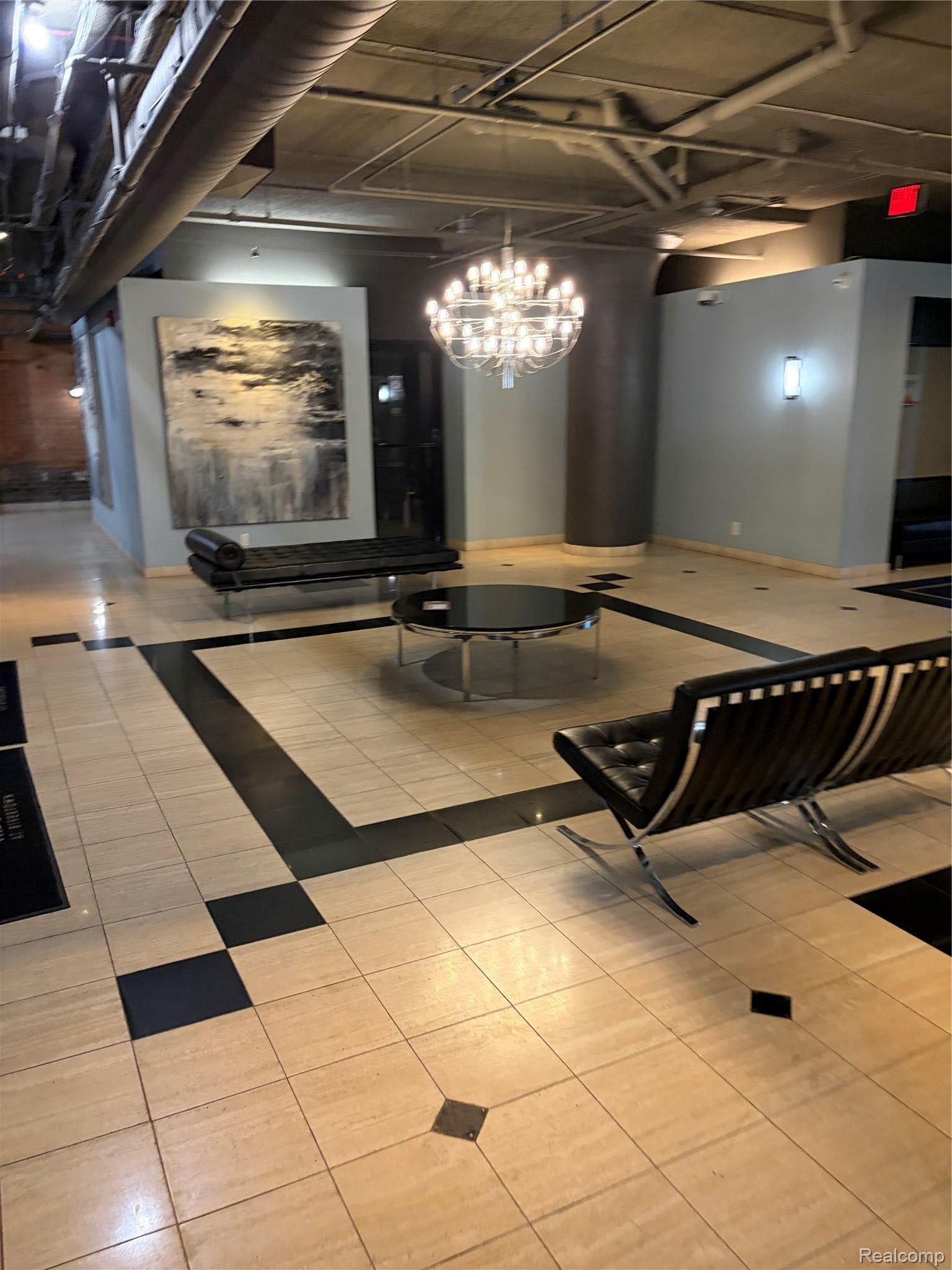 6533, Jefferson, #233 E, Detroit, Michigan, 48207