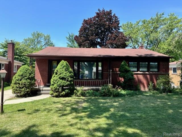 8429, Whitefield St, Dearborn Heights, Michigan, 48127