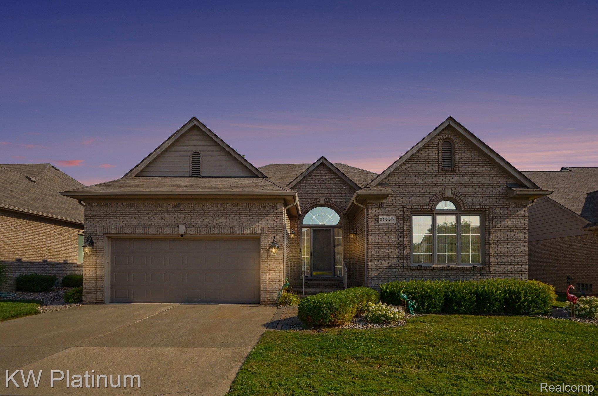 20337, Laurel Creek, Macomb, Michigan, 48044