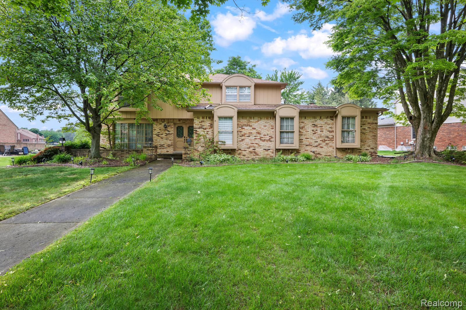 29801, deer run, Farmington Hills, Michigan, 48331