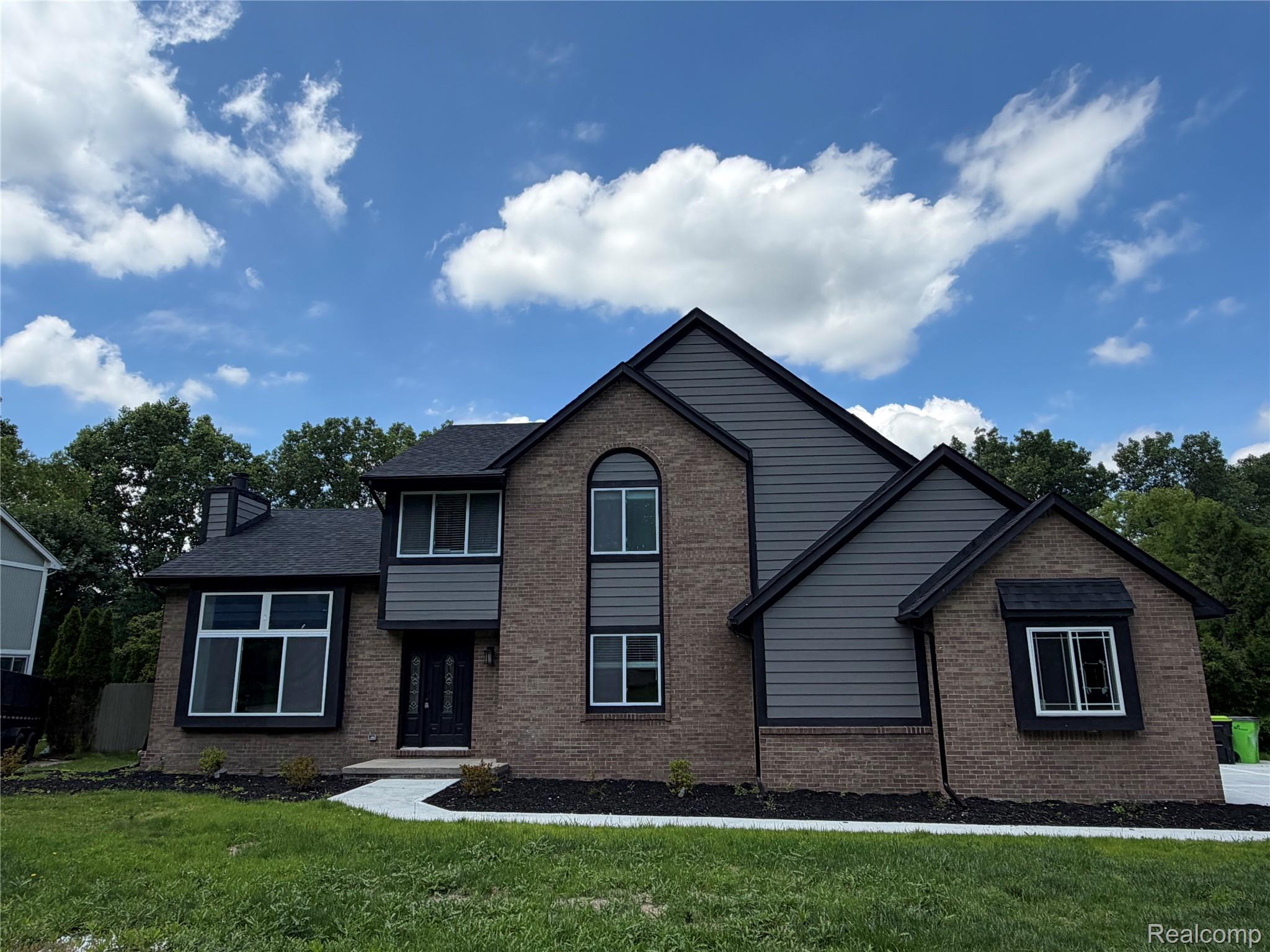5140, Woodrun, West Bloomfield, Michigan, 48323