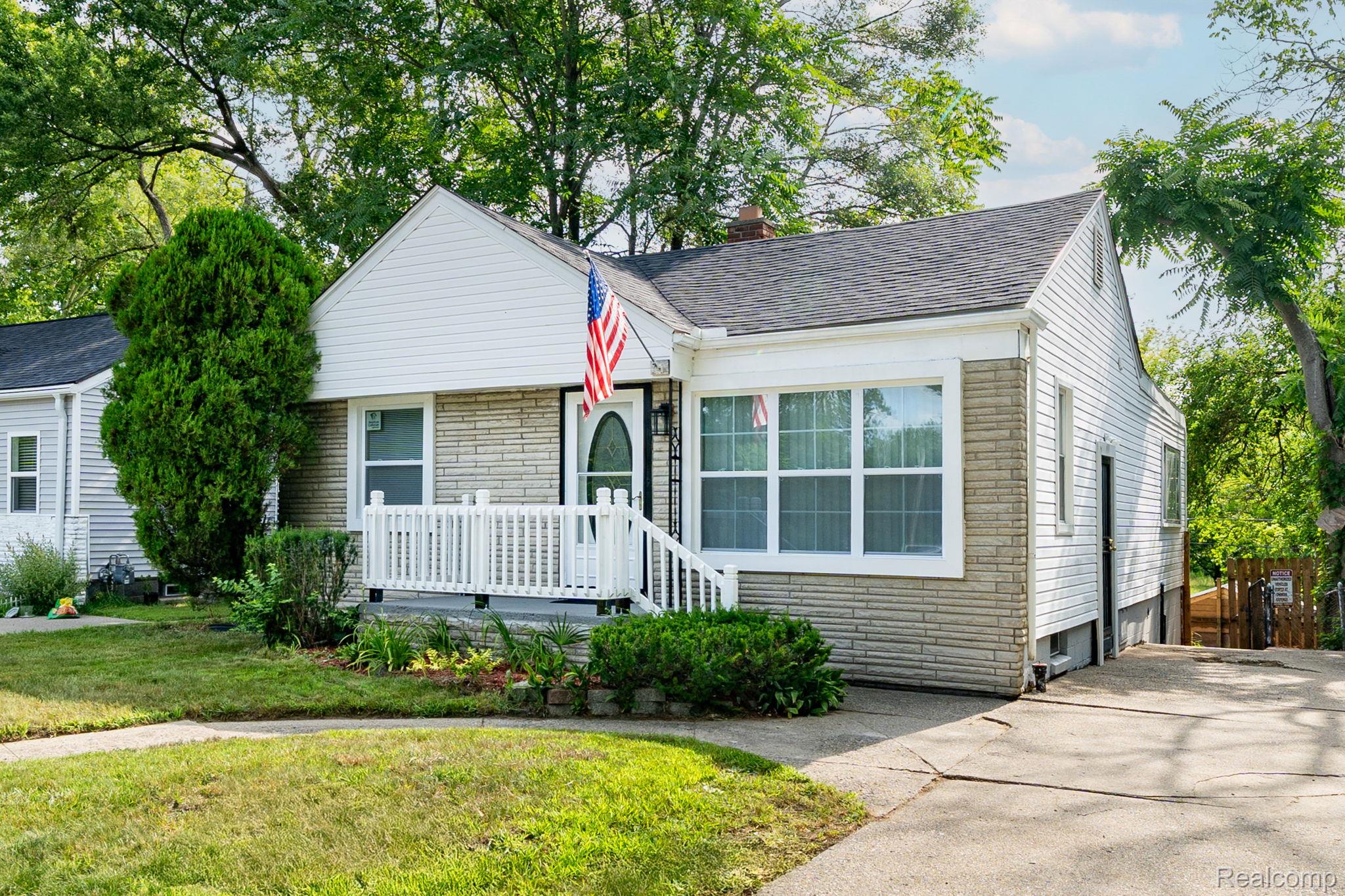 15430, Bramell, Detroit, Michigan, 48223