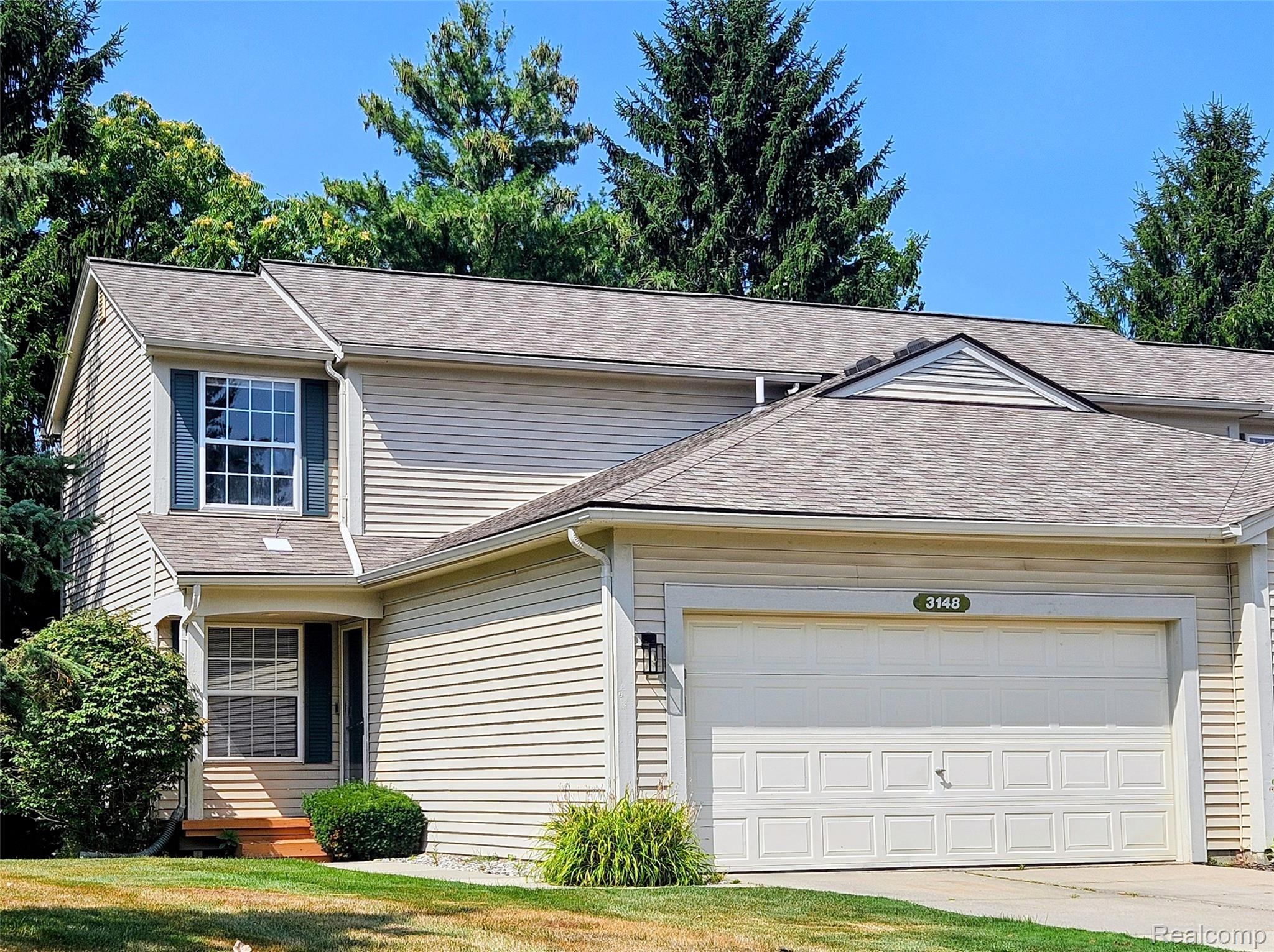 3148, Megan, Waterford, Michigan, 48328