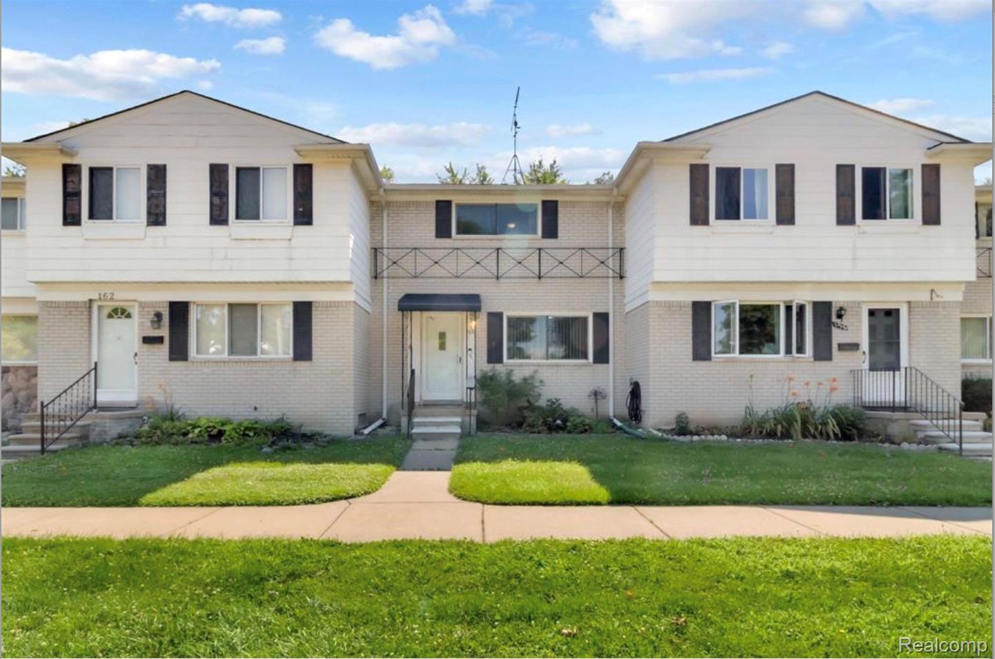 160, Christine, Mt. Clemens, Michigan, 48043