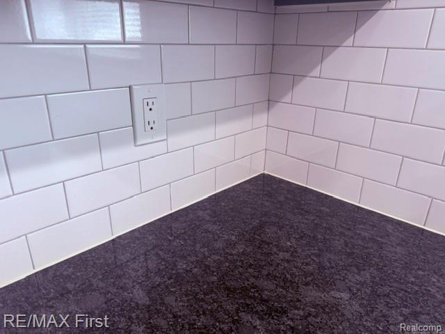 15012, Congress, Sterling Heights, Michigan, 48313