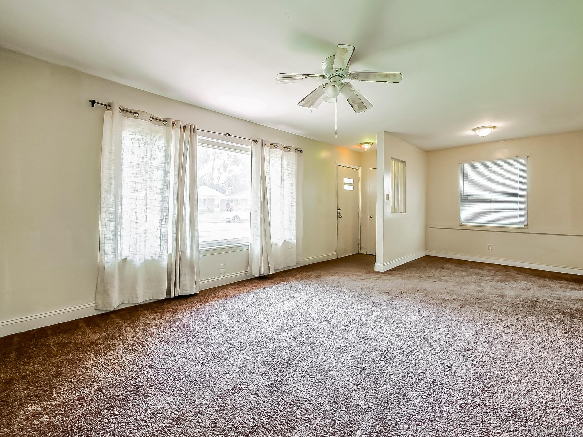 1147, Brockton, Madison Heights, Michigan, 48071