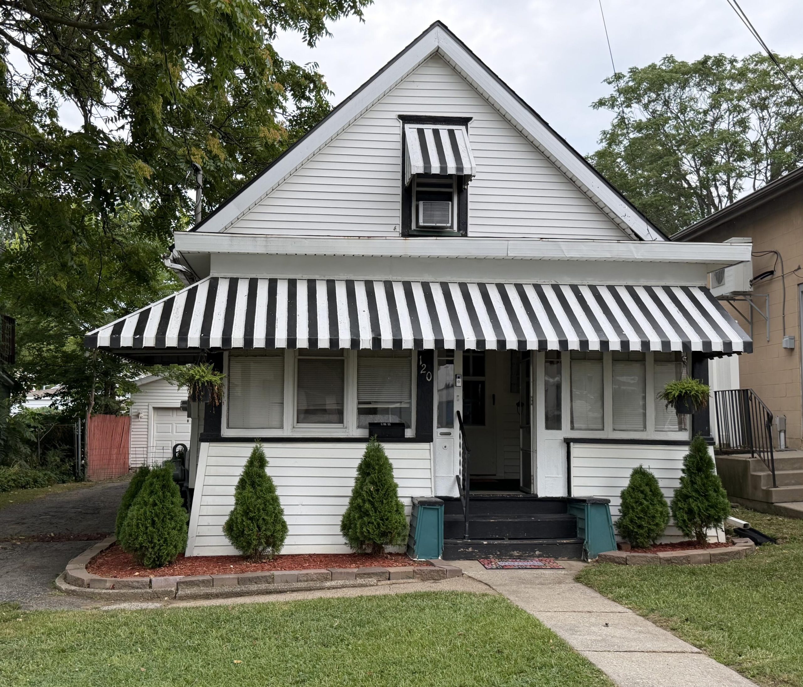 120 Bent Oak Avenue