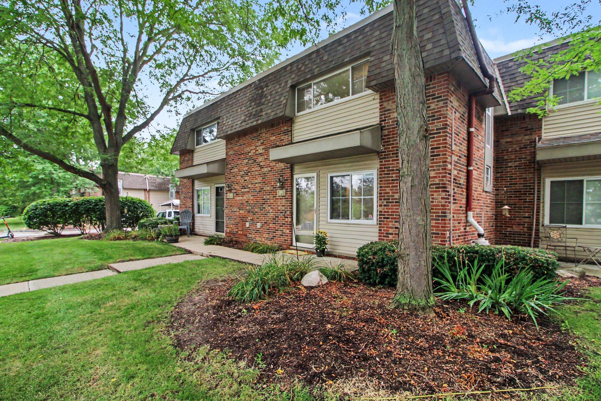 541 Long Shore Drive