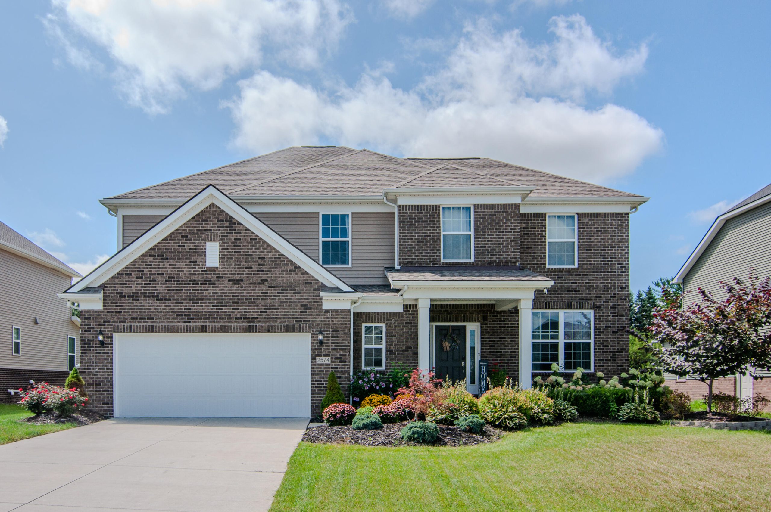 2574 Meadow Hills Drive