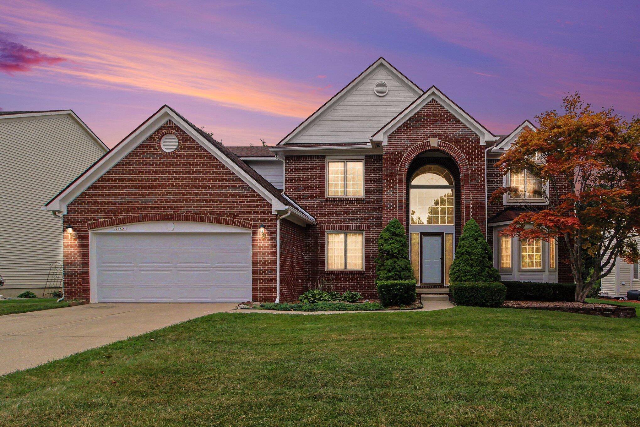 3152 Honeysuckle Drive
