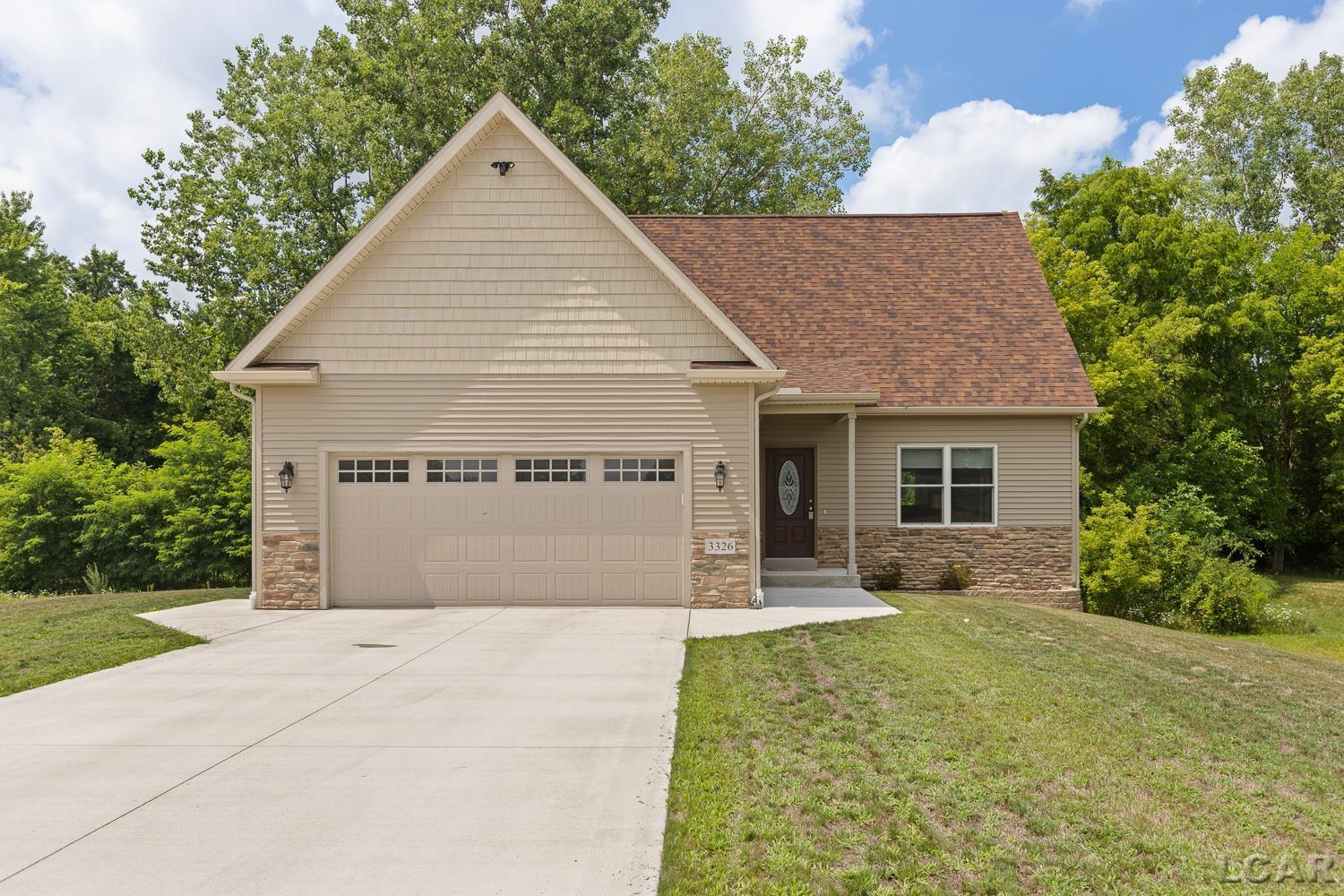 3326 Pender CT