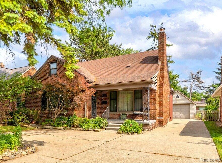3015, Bembridge, Royal Oak, Michigan, 48073