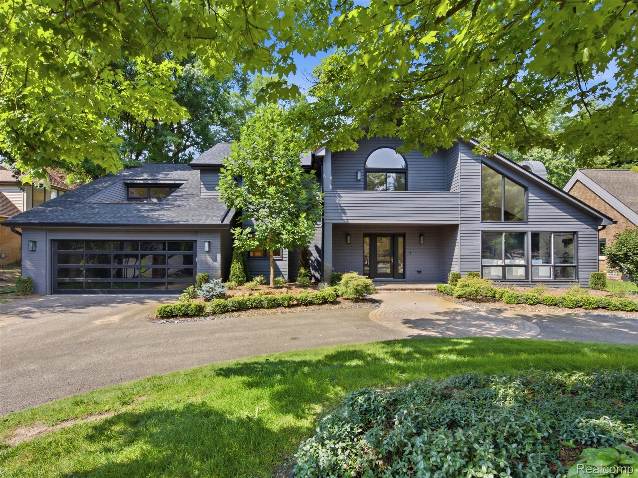 3228, Pine Lake, West Bloomfield, Michigan, 48324