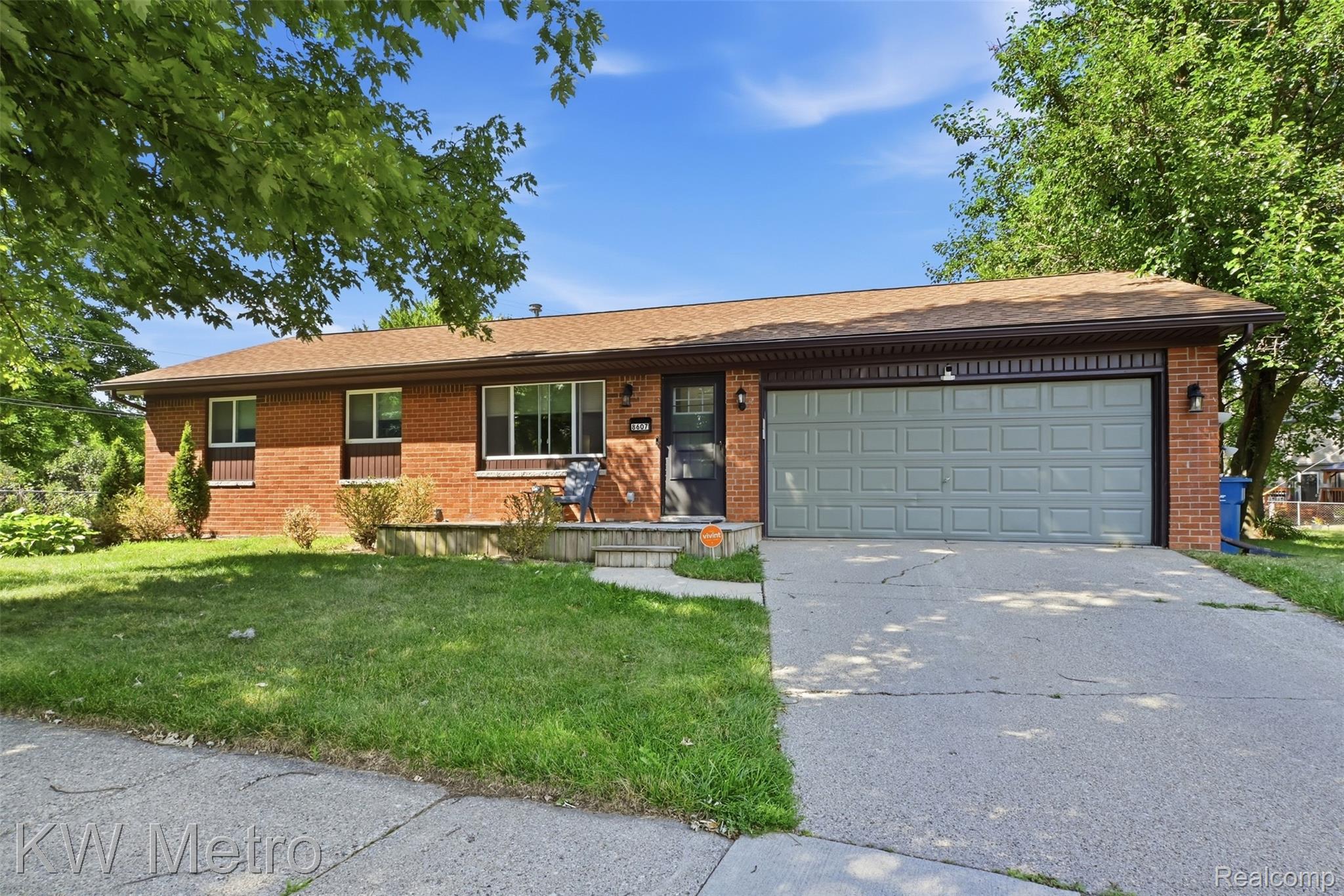 8607, Kingston, Ypsilanti, Michigan, 48198