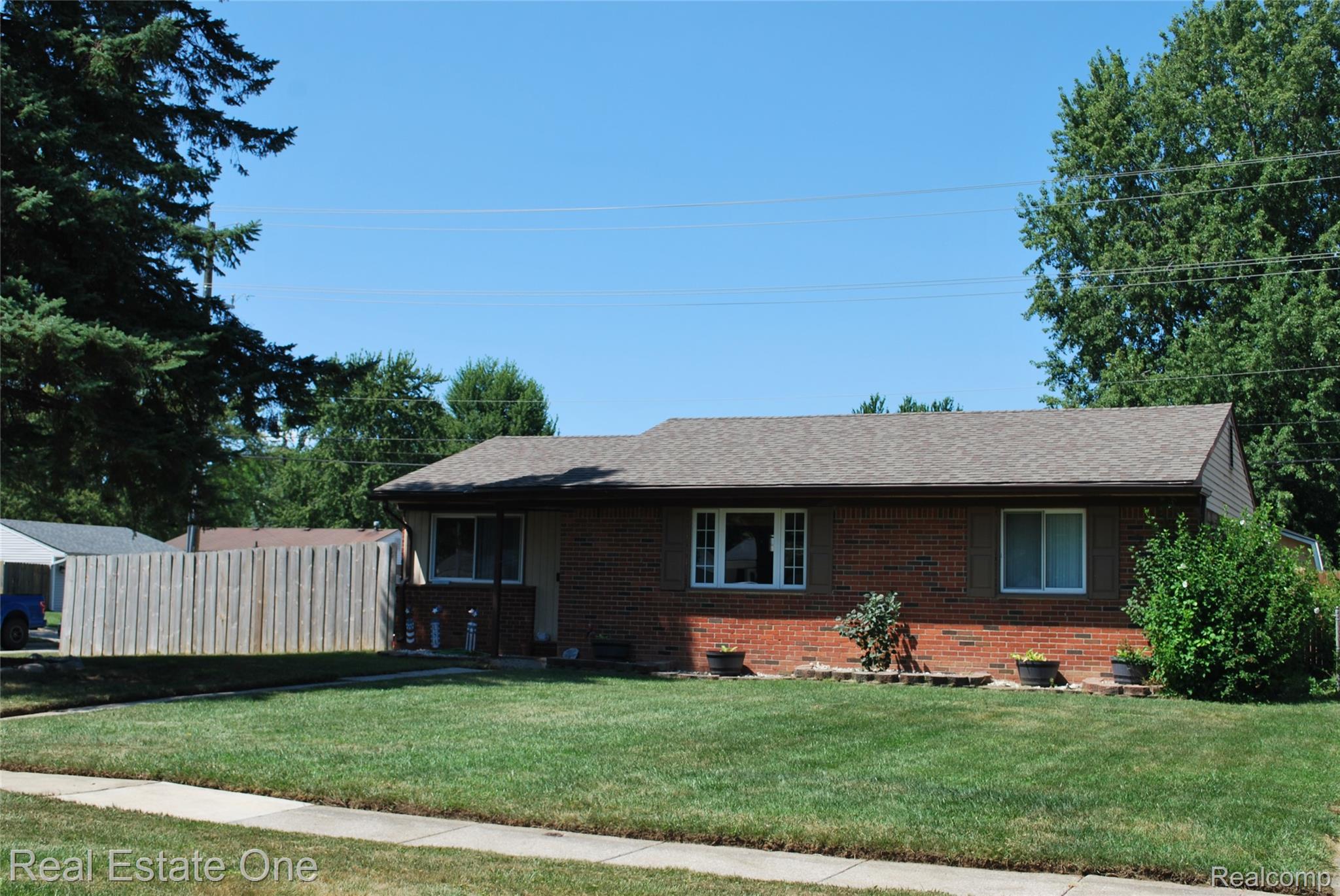41692, McBride, Belleville, Michigan, 48111