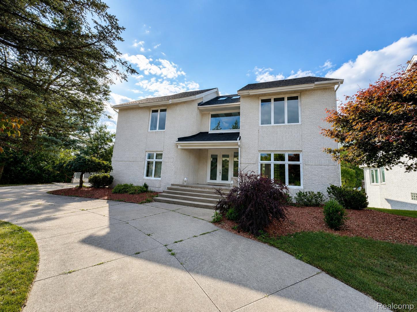 6446, Royal Pointe, West Bloomfield, Michigan, 48322