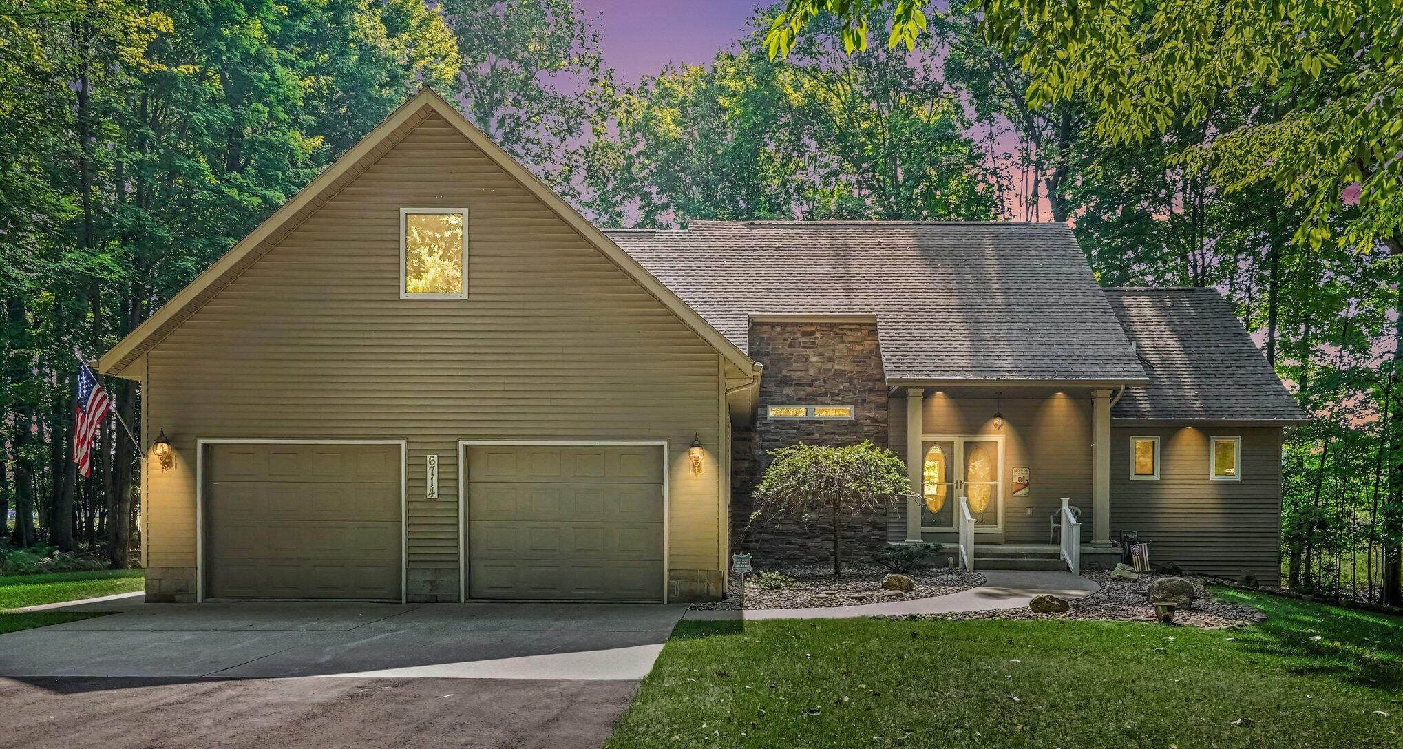 6714 Beechnut Court Unit: 204