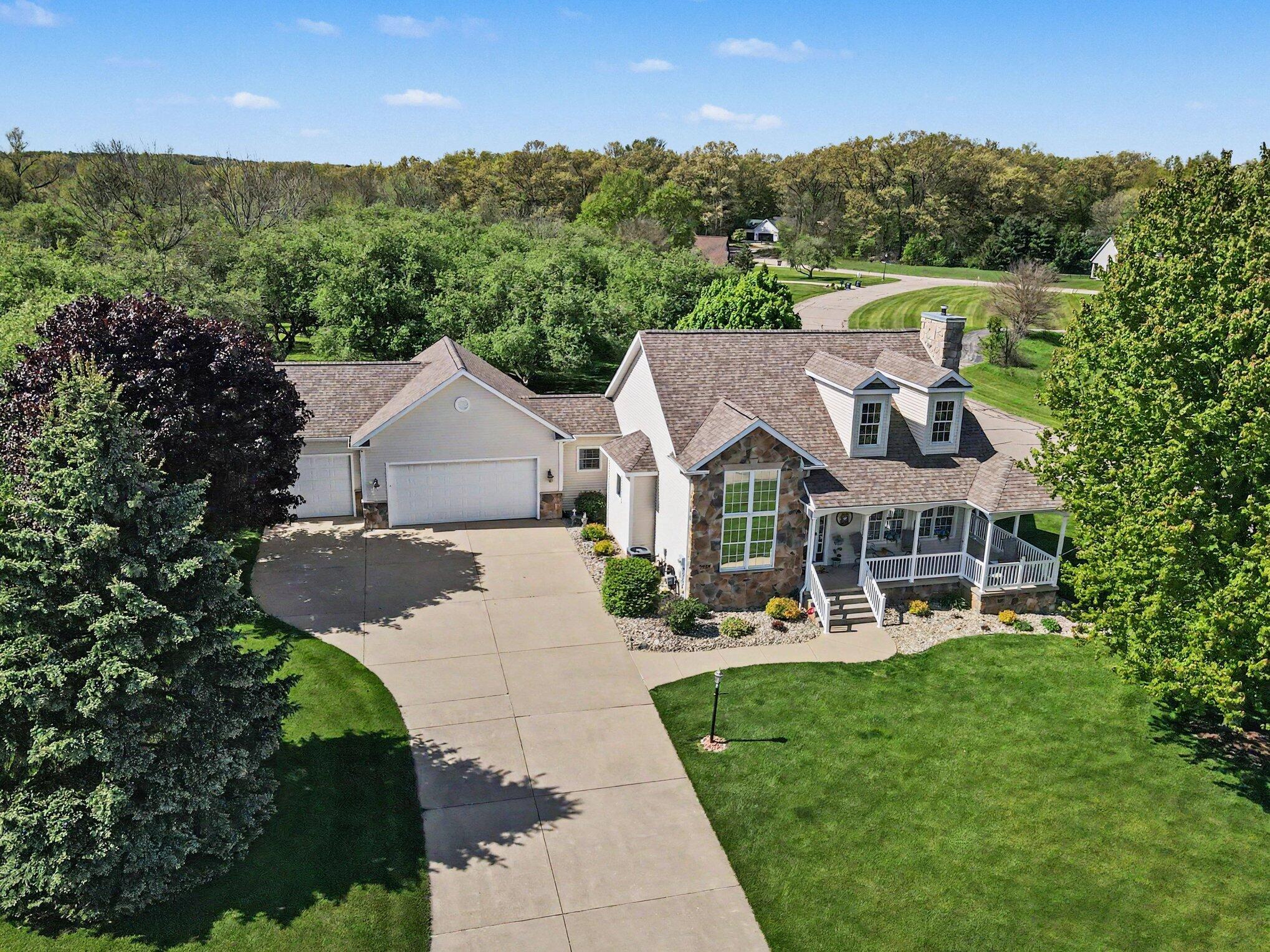 7928 Spring Haven