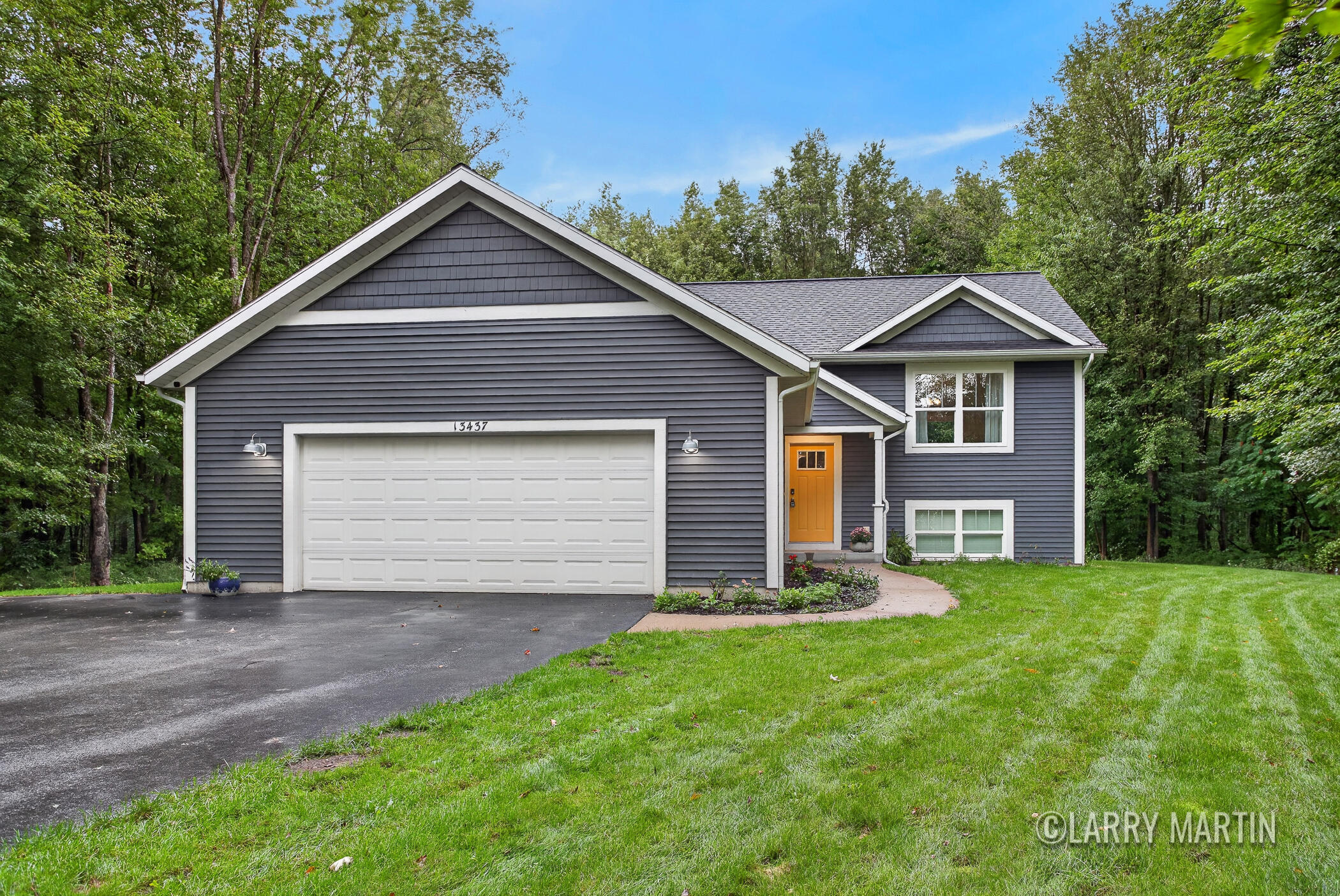 13437 Young Forest Court