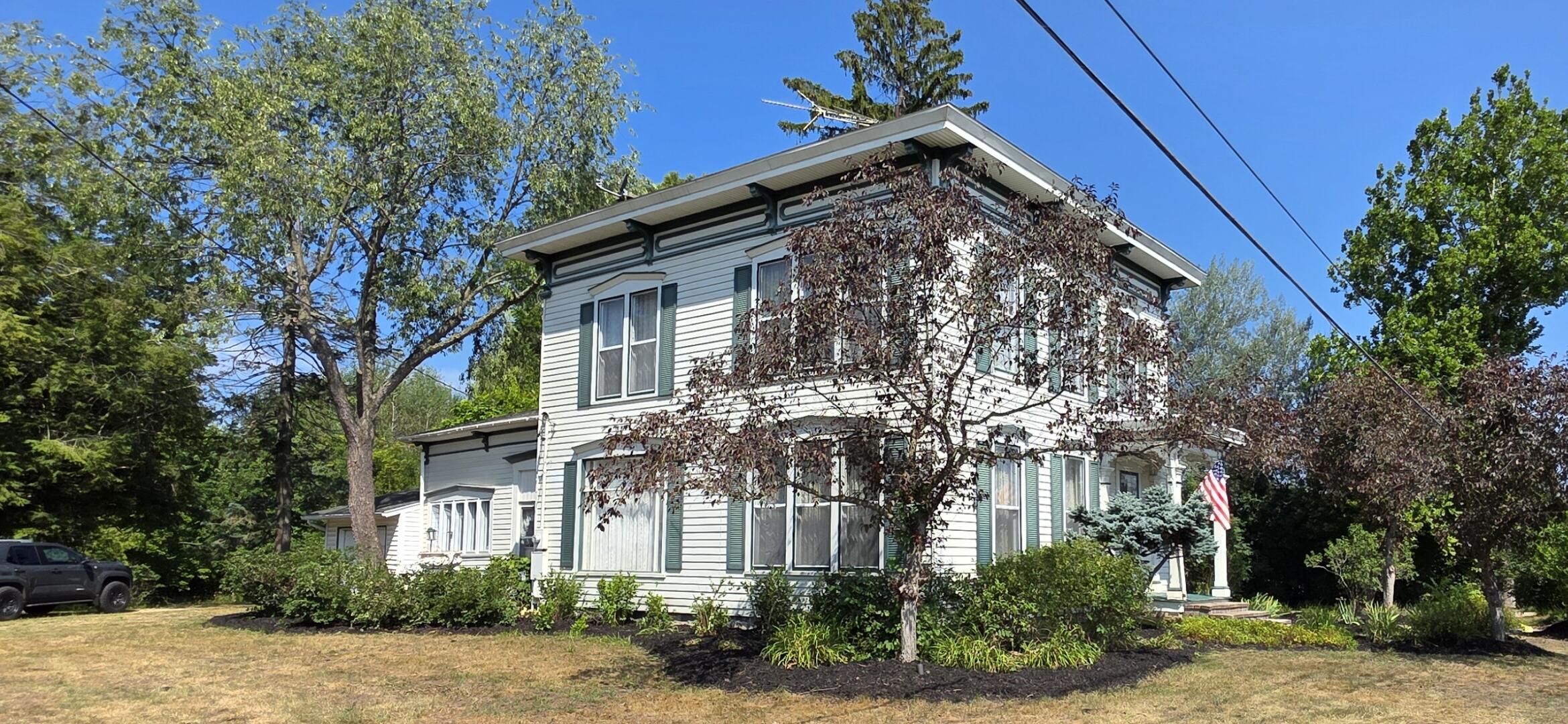 427 S Main Street NE Modifier: b