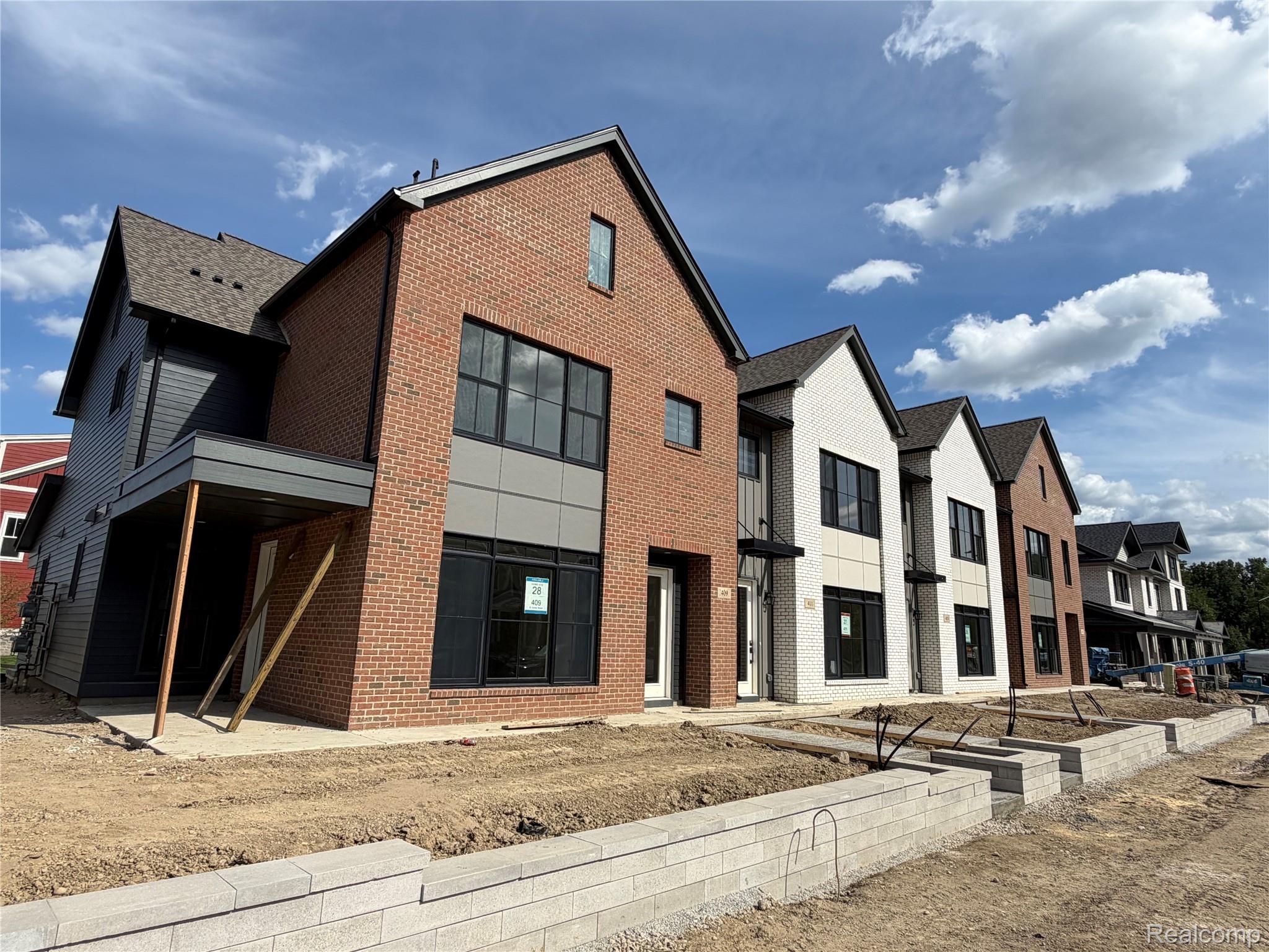 409, Center, #28, Northville, Michigan, 48167