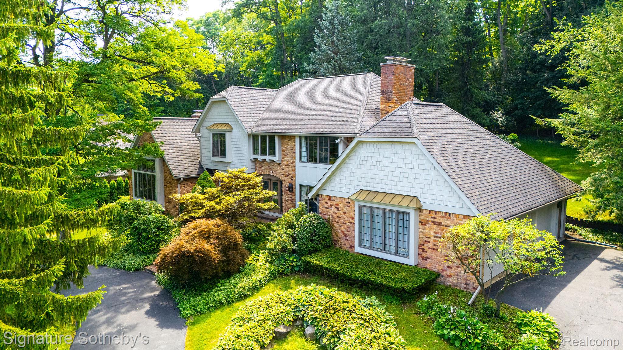 251, Woodwind, Bloomfield Hills, Michigan, 48304