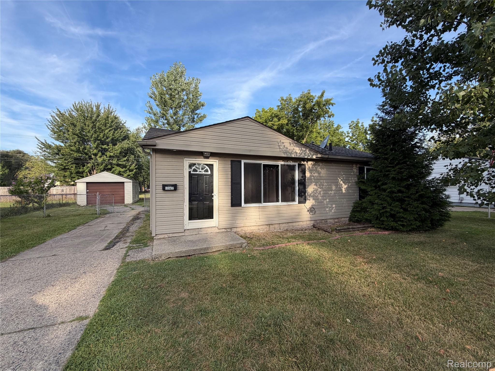 23235, Grabar, Warren, Michigan, 48089