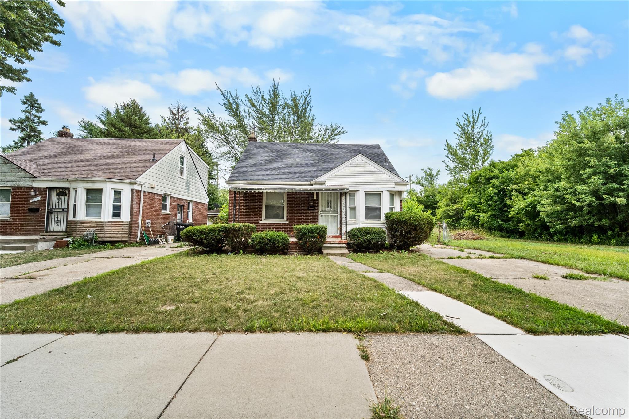 16092, Coram, Detroit, Michigan, 48205