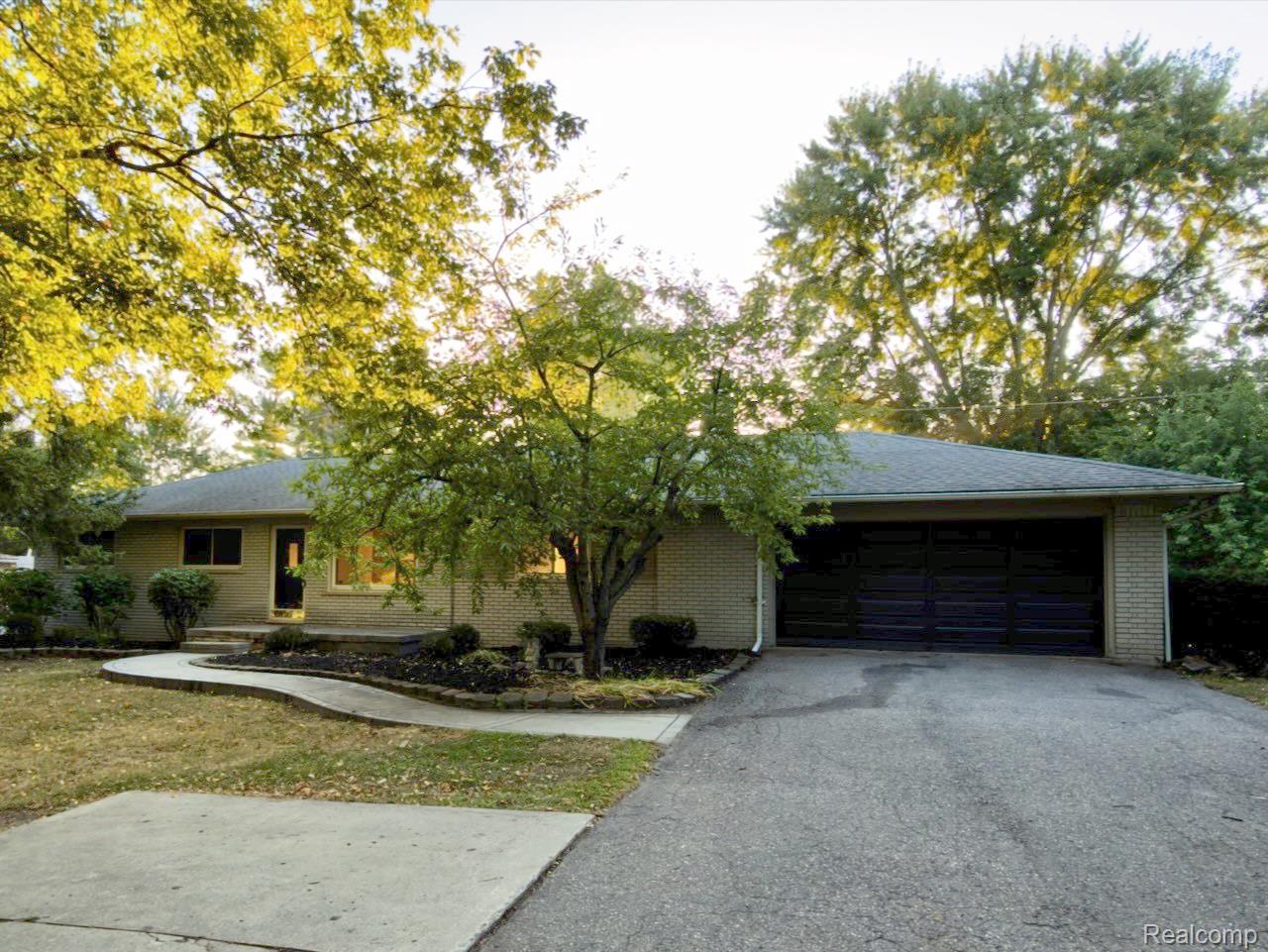 24750, Taft, Novi, Michigan, 48375