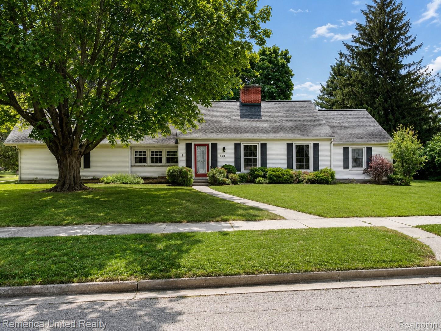 601, Morgan, Petoskey, Michigan, 49770