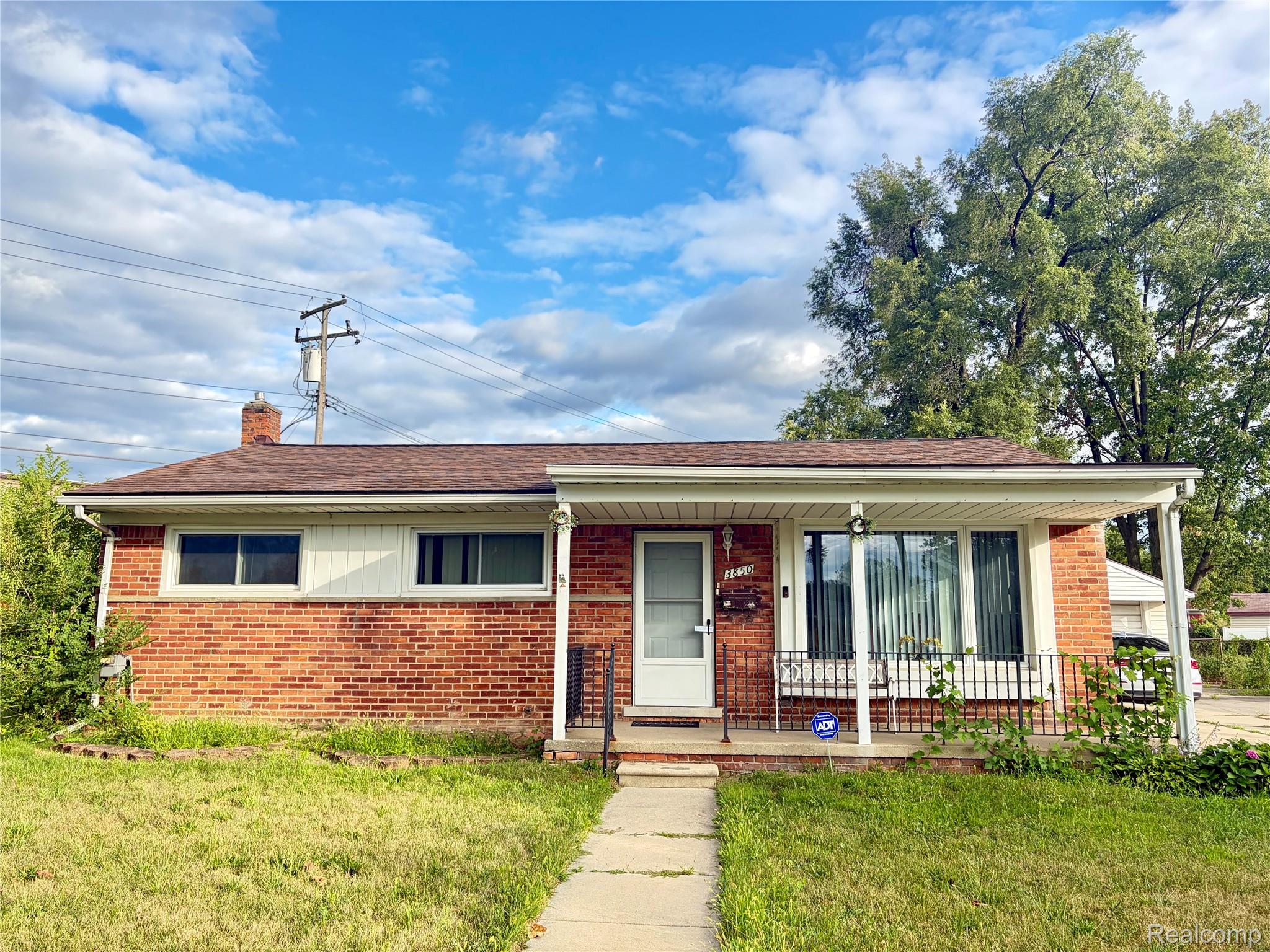 3850, Jarvis, Warren, Michigan, 48091