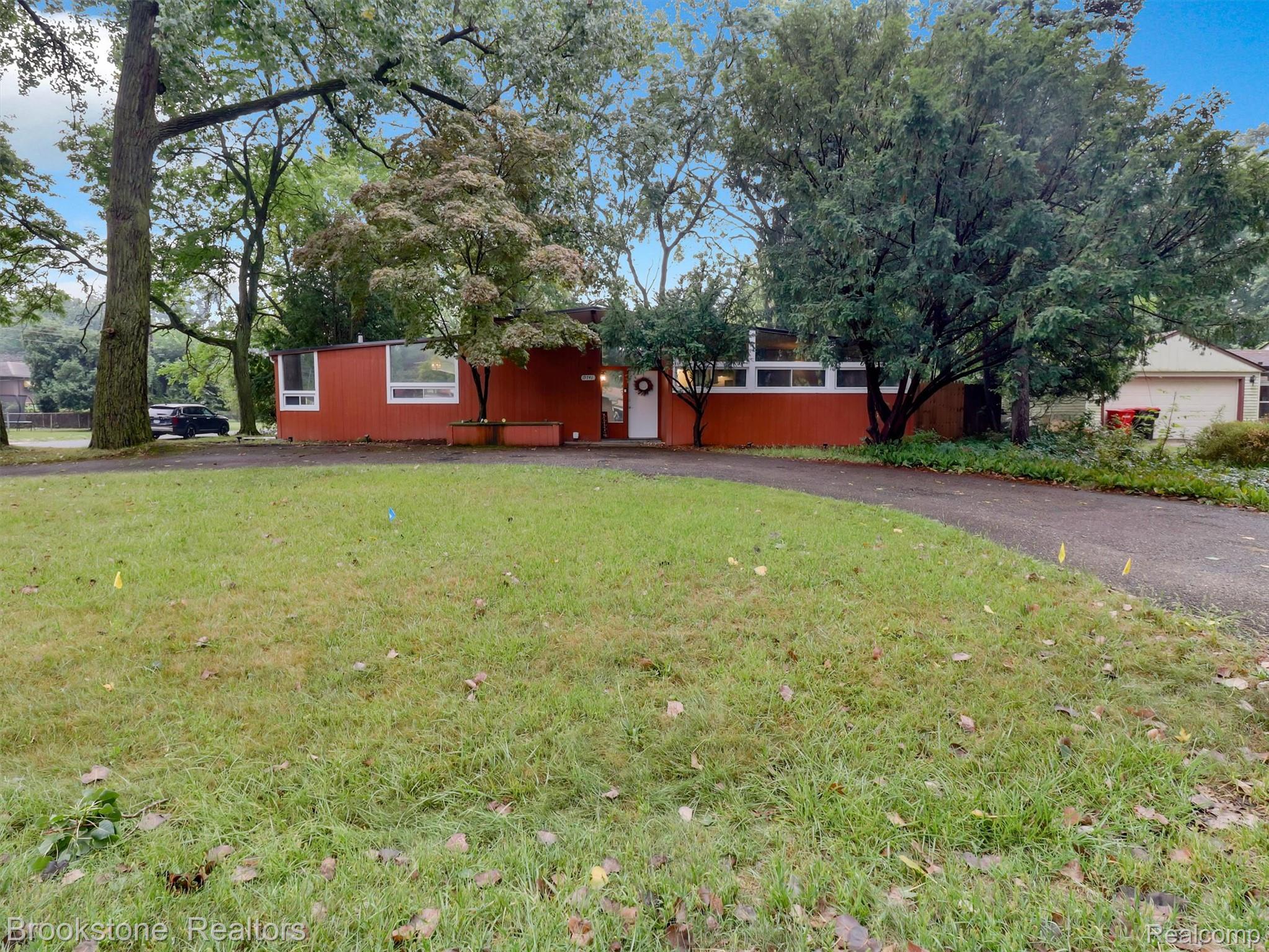 19741, Mahon, Southfield, Michigan, 48075