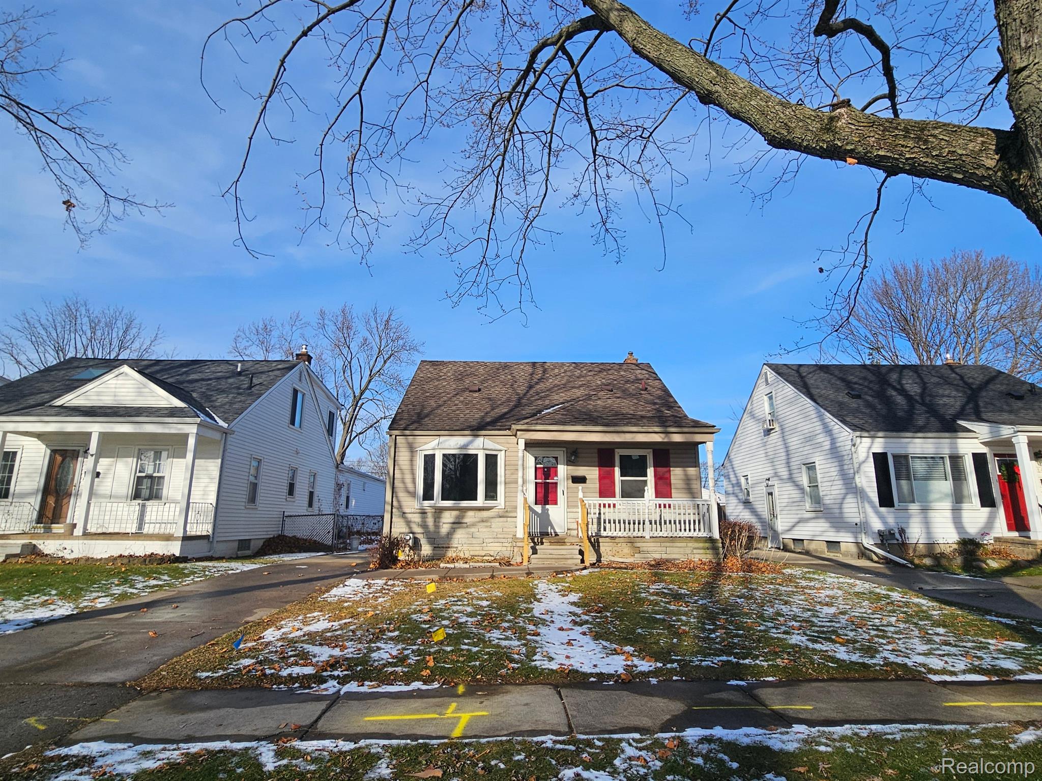 152, HIGHLAND, Clawson, Michigan, 48017