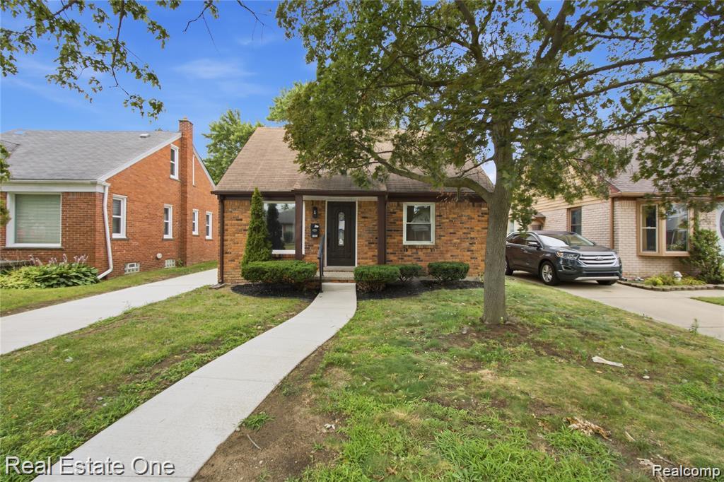 6953, Vernon, Dearborn Heights, Michigan, 48127