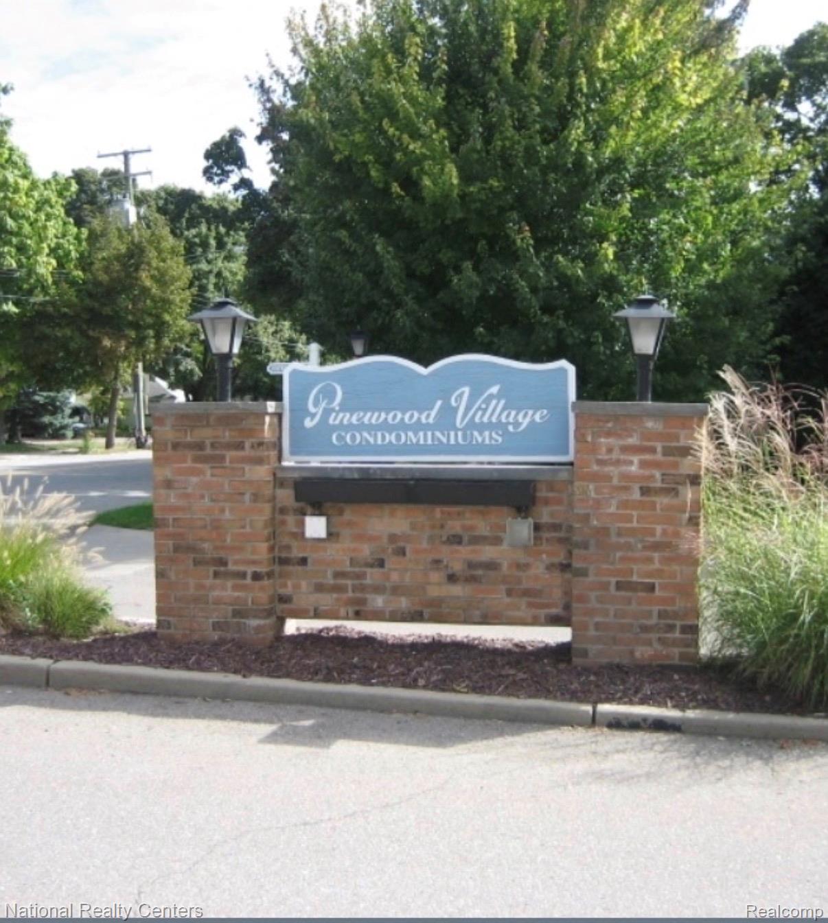 212, Pinewood Drive, #22, Plymouth, Michigan, 48170