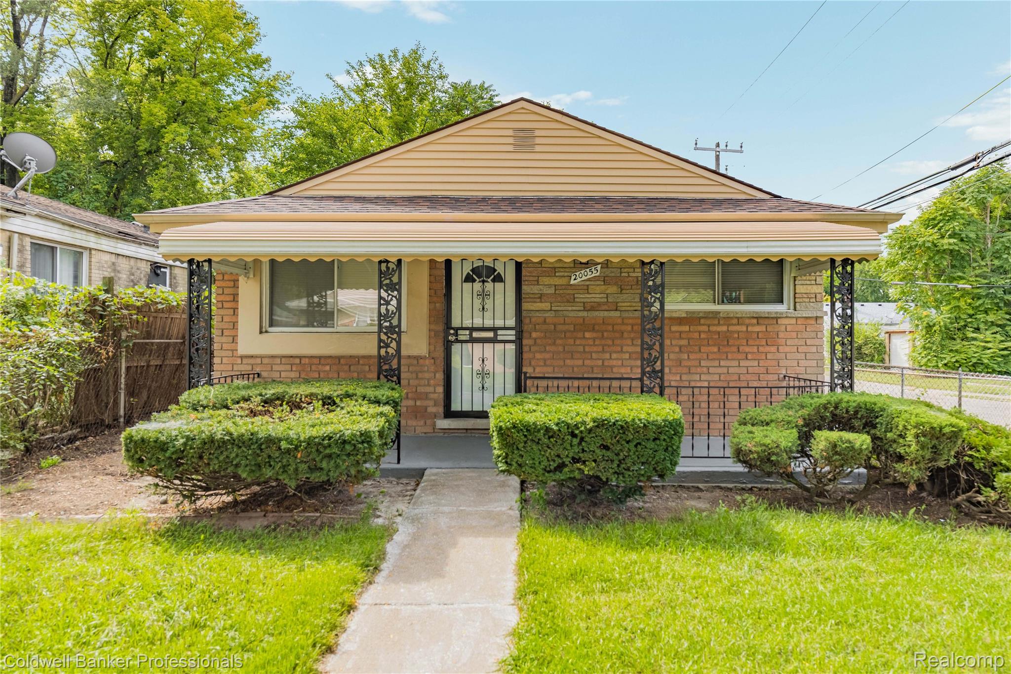 20055, Birwood, Detroit, Michigan, 48221