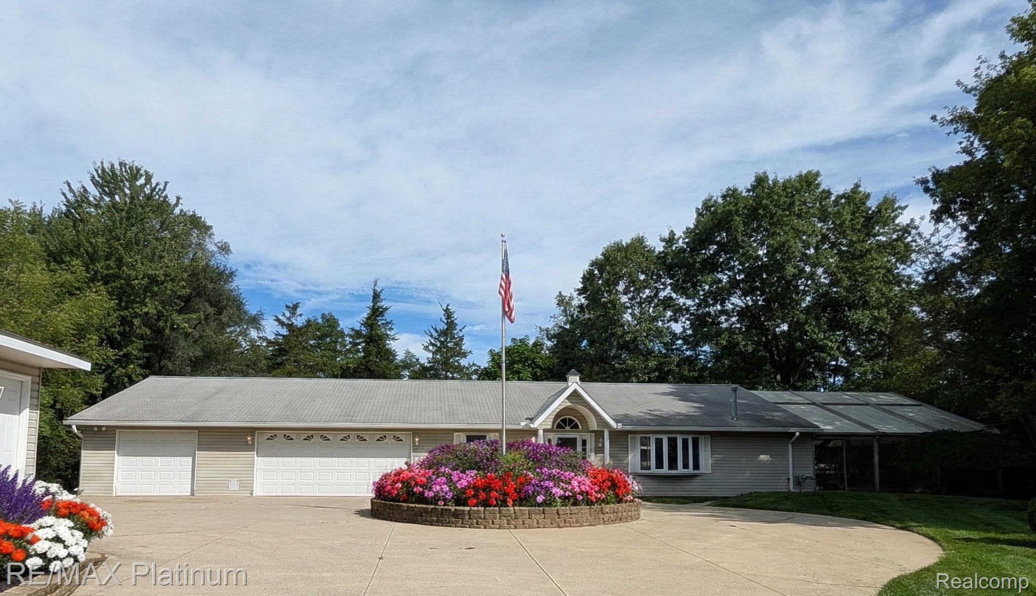 4254, Highland, Highland, Michigan, 48357