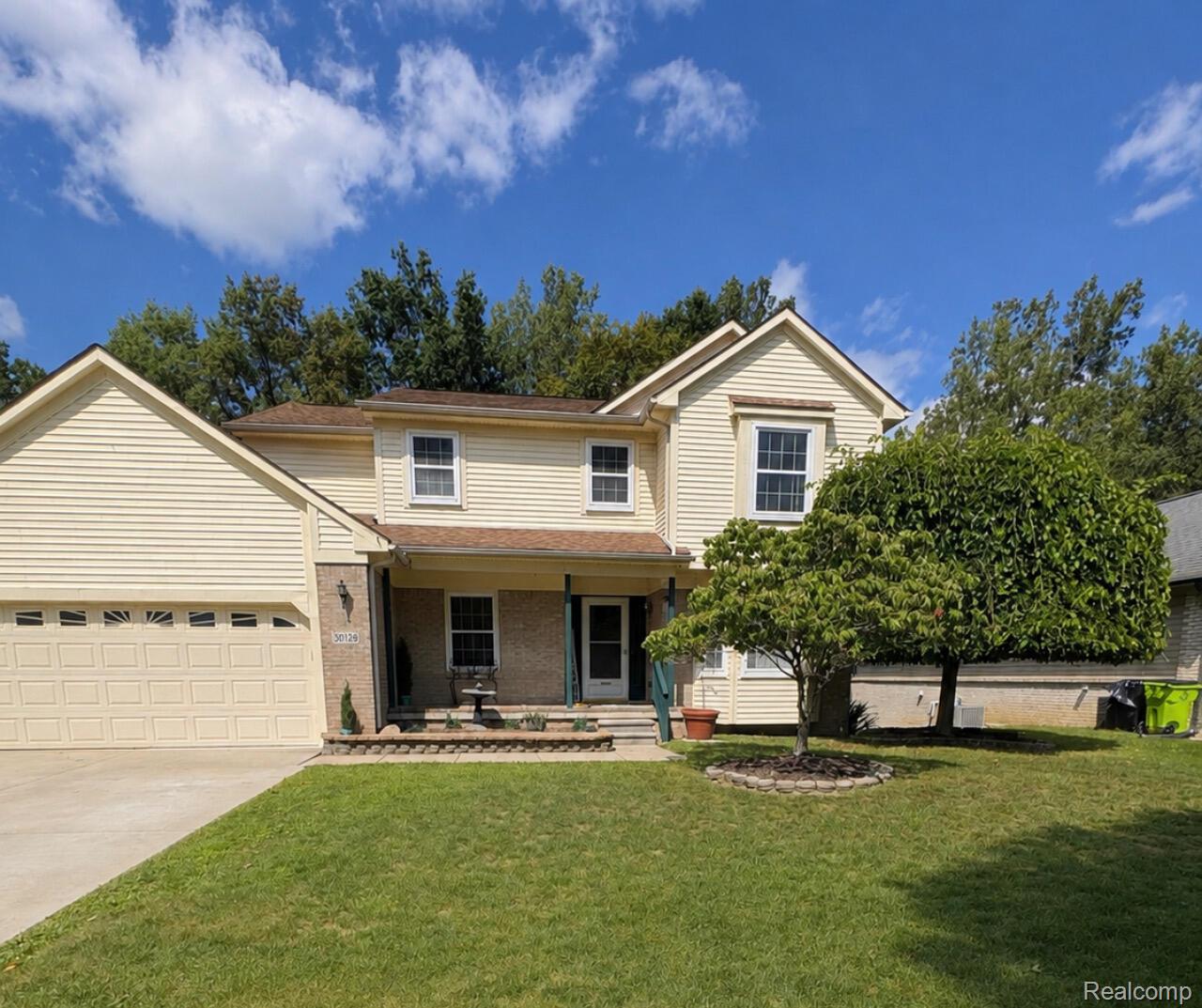 30128, Apple Grove, Flat Rock, Michigan, 48134