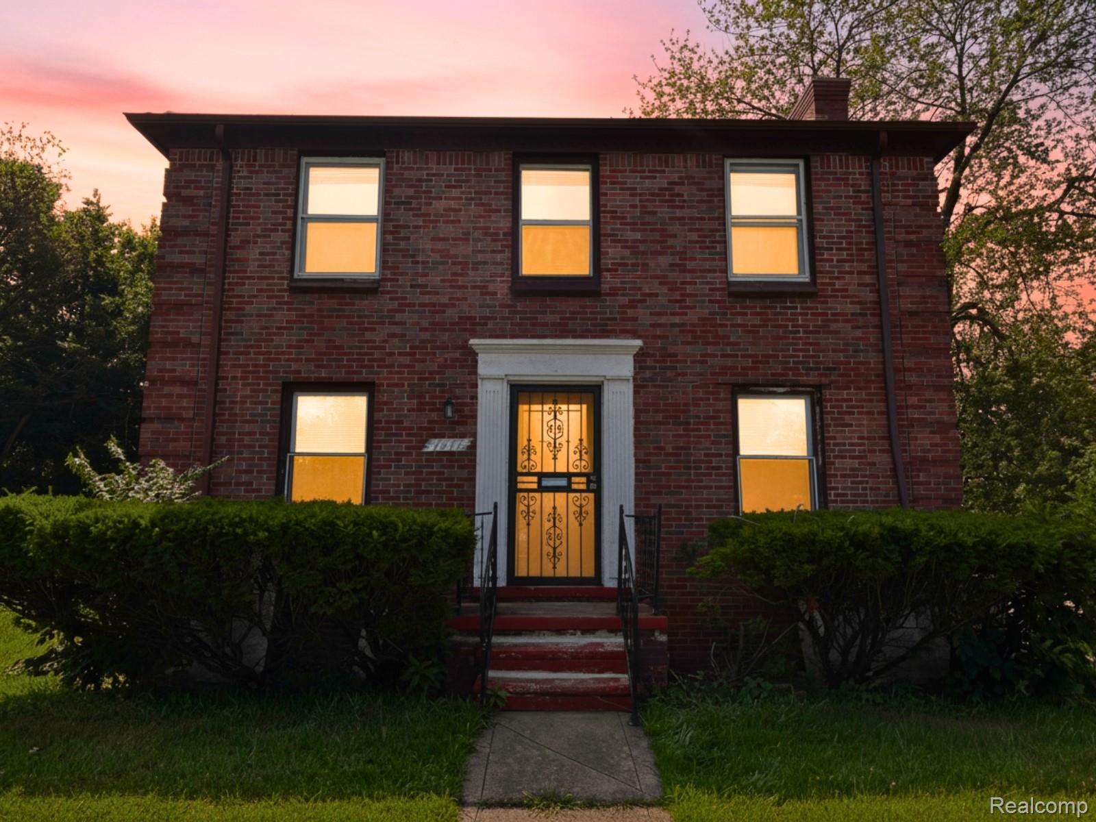 7275, Outer, Detroit, Michigan, 48235