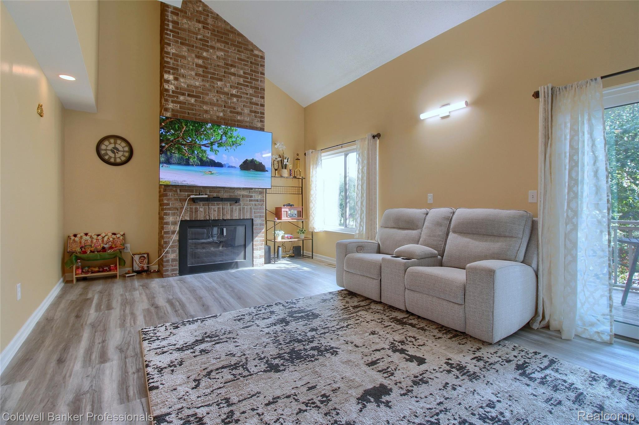 35468, Heritage, Farmington, Michigan, 48335