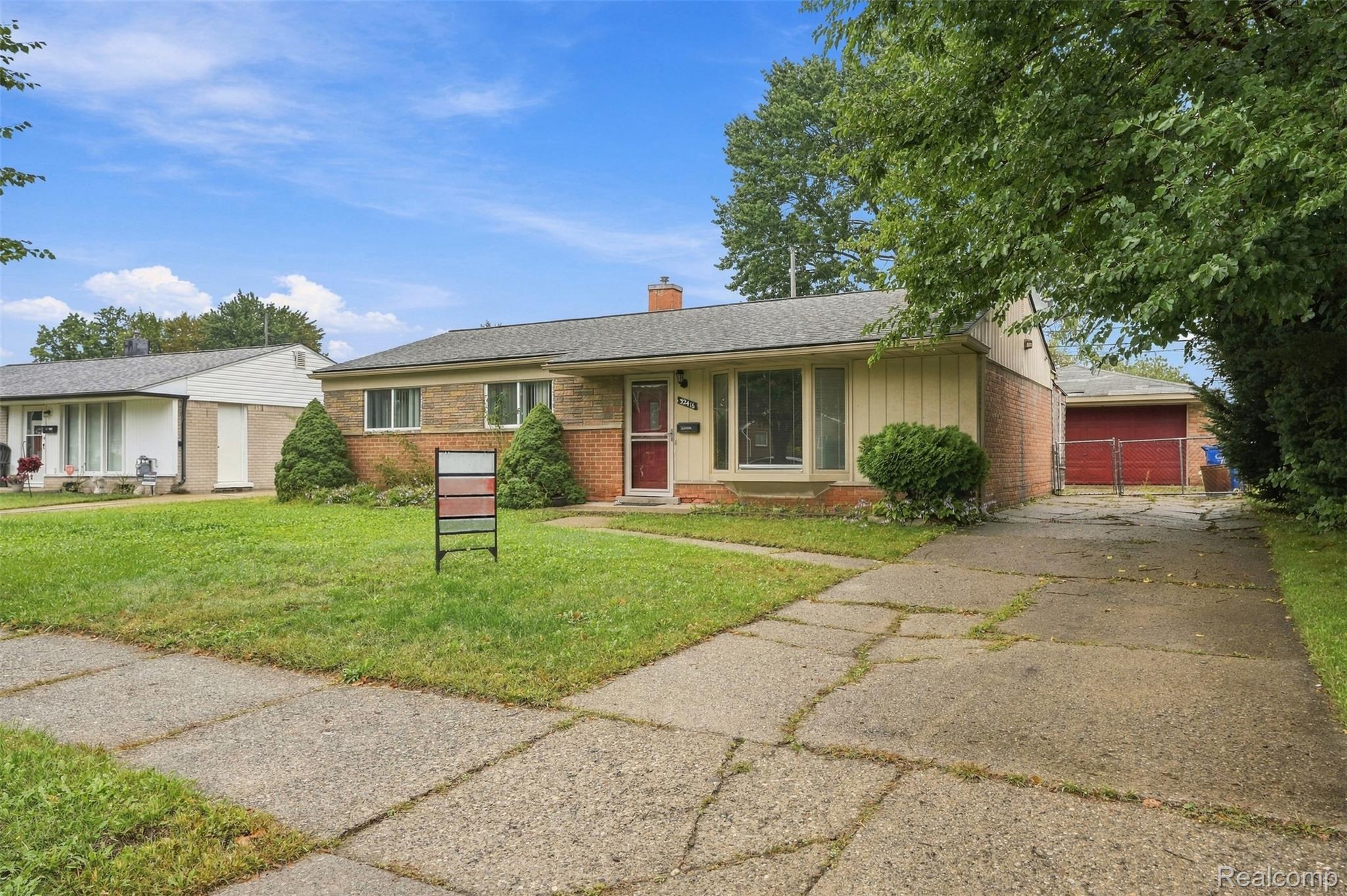 32416, Exeter, Warren, Michigan, 48092