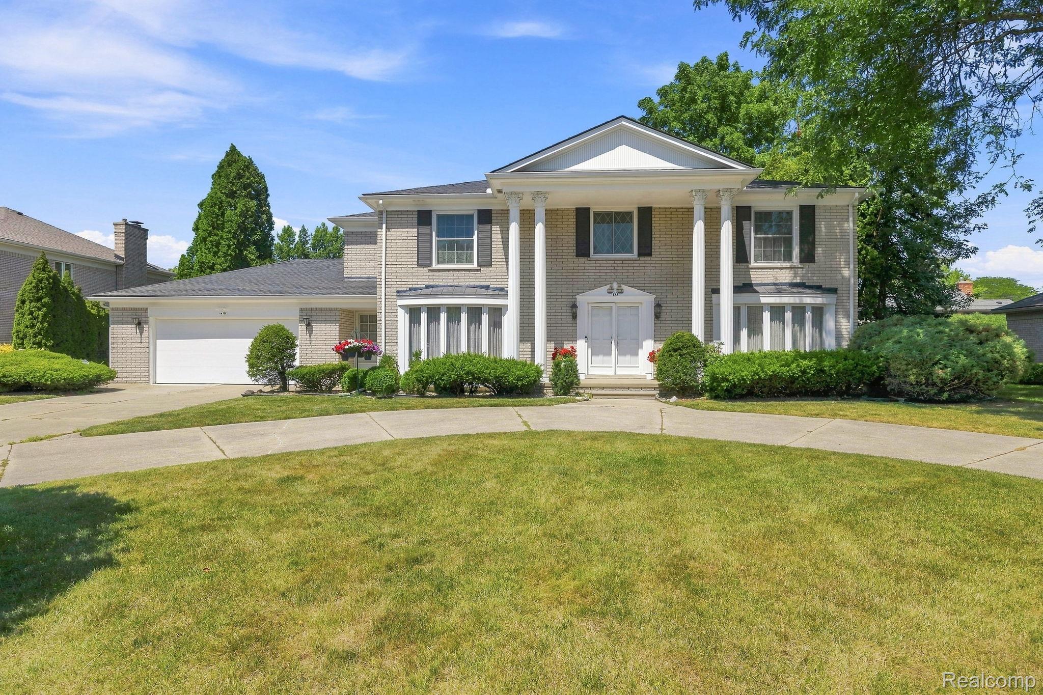 60, Stillmeadow, Grosse Pointe Shores, Michigan, 48236