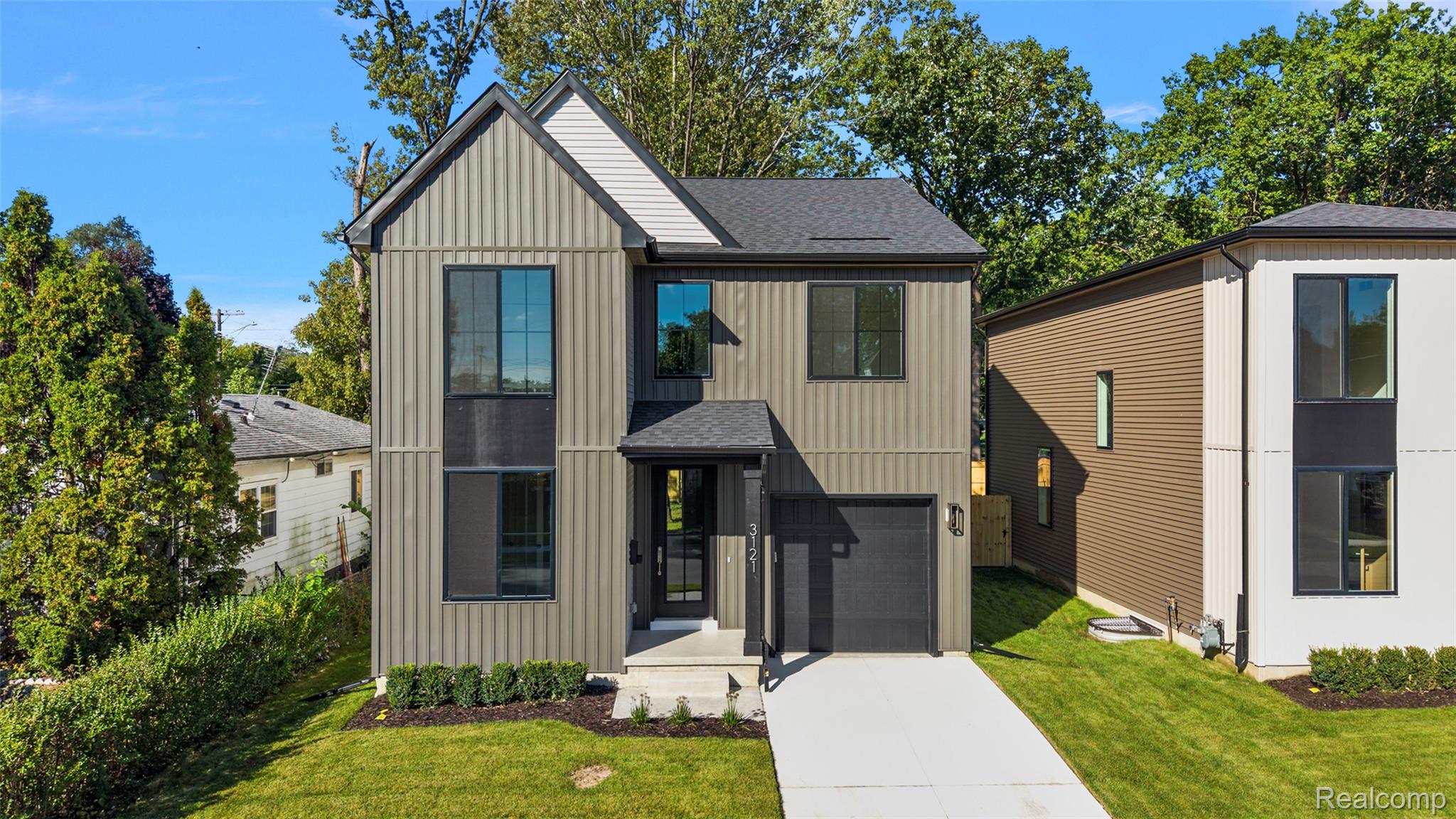 3121, Grayson, Ferndale, Michigan, 48220