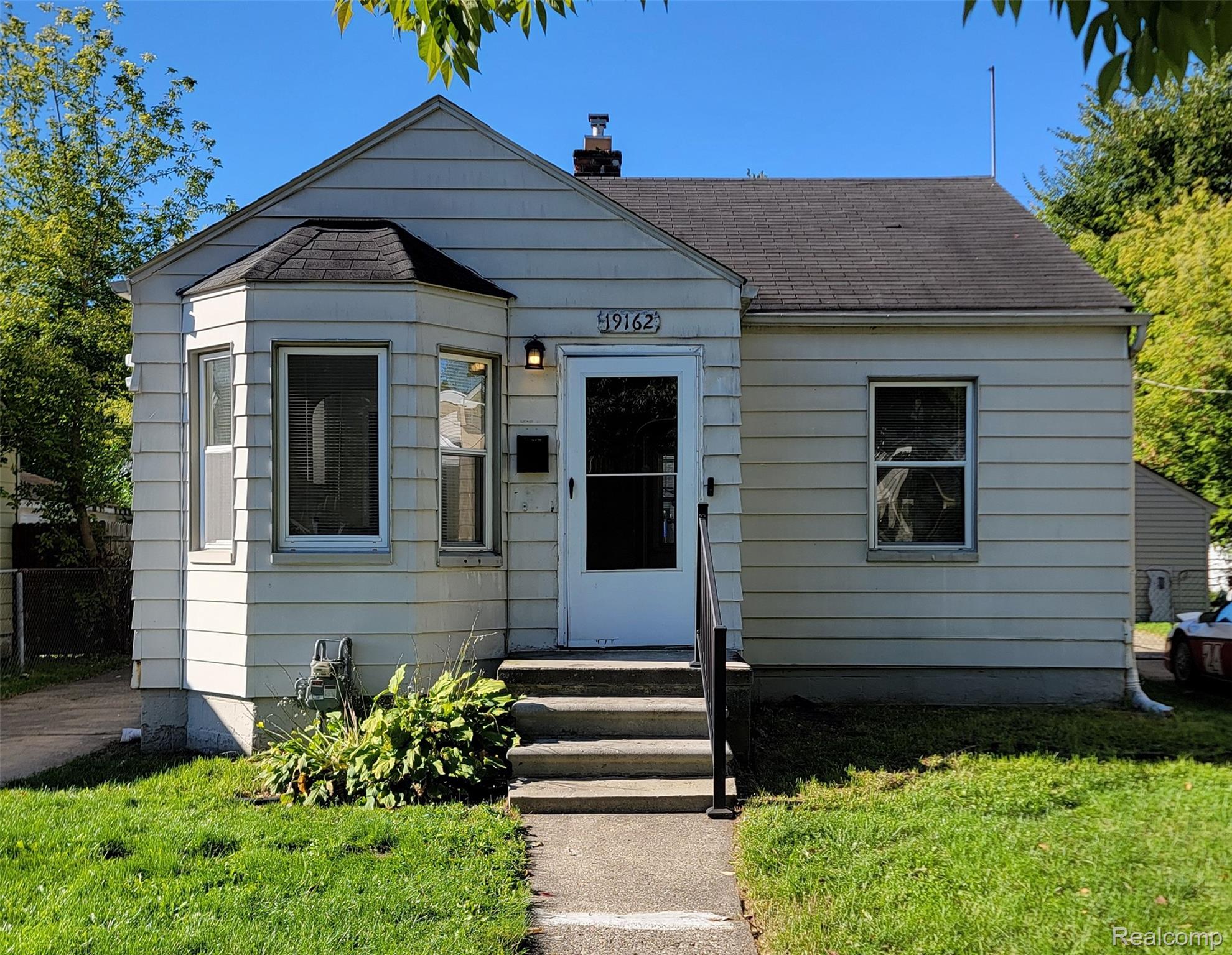 19162, WASHTENAW, Harper Woods, Michigan, 48225