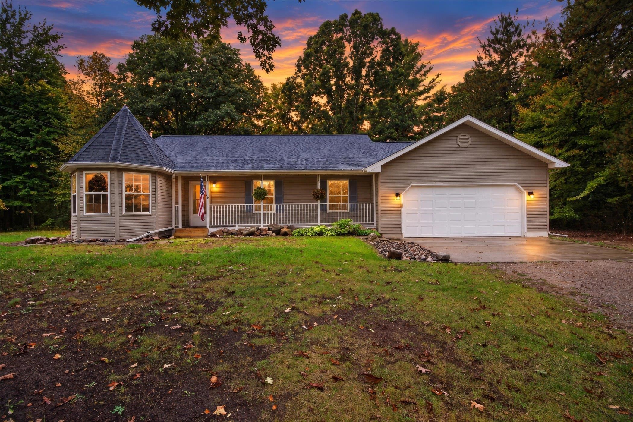 4325 W Tyler
