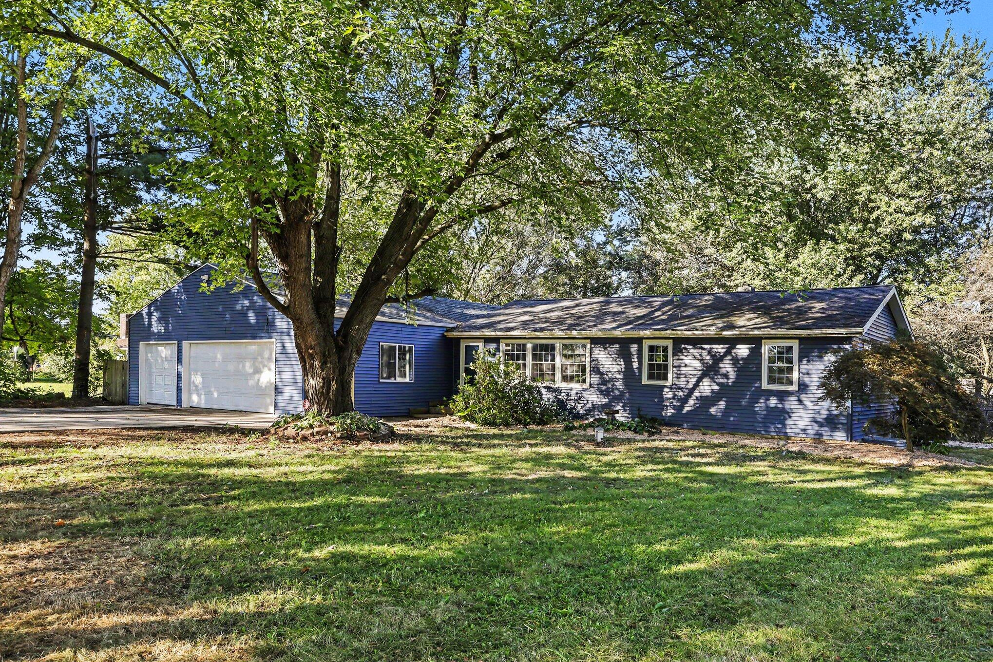 8081 N 27th Street