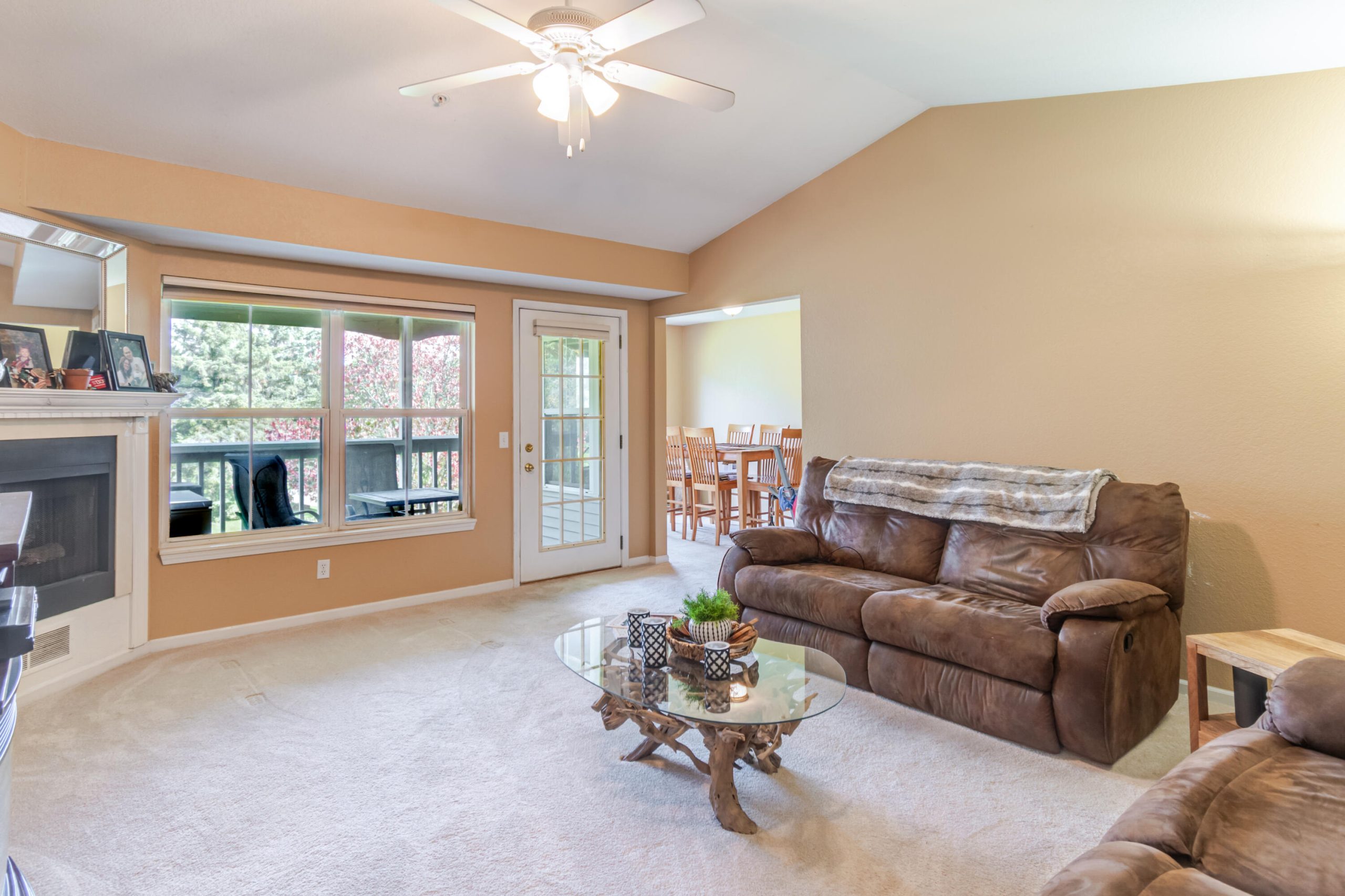 1137 Curzon Court Unit: 203