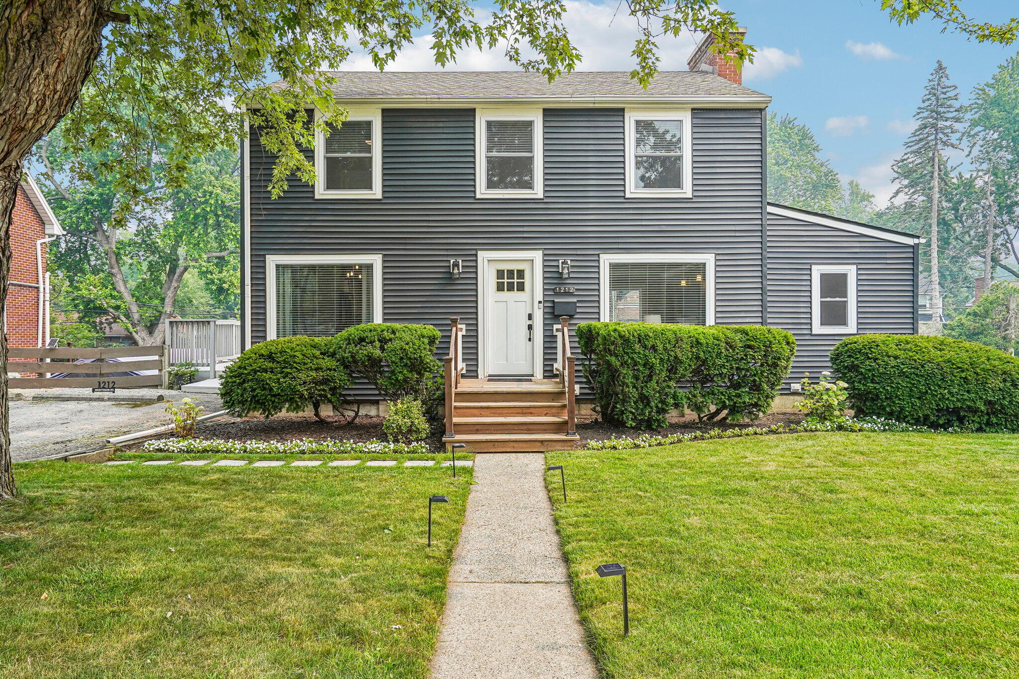 1212 Washtenaw Road